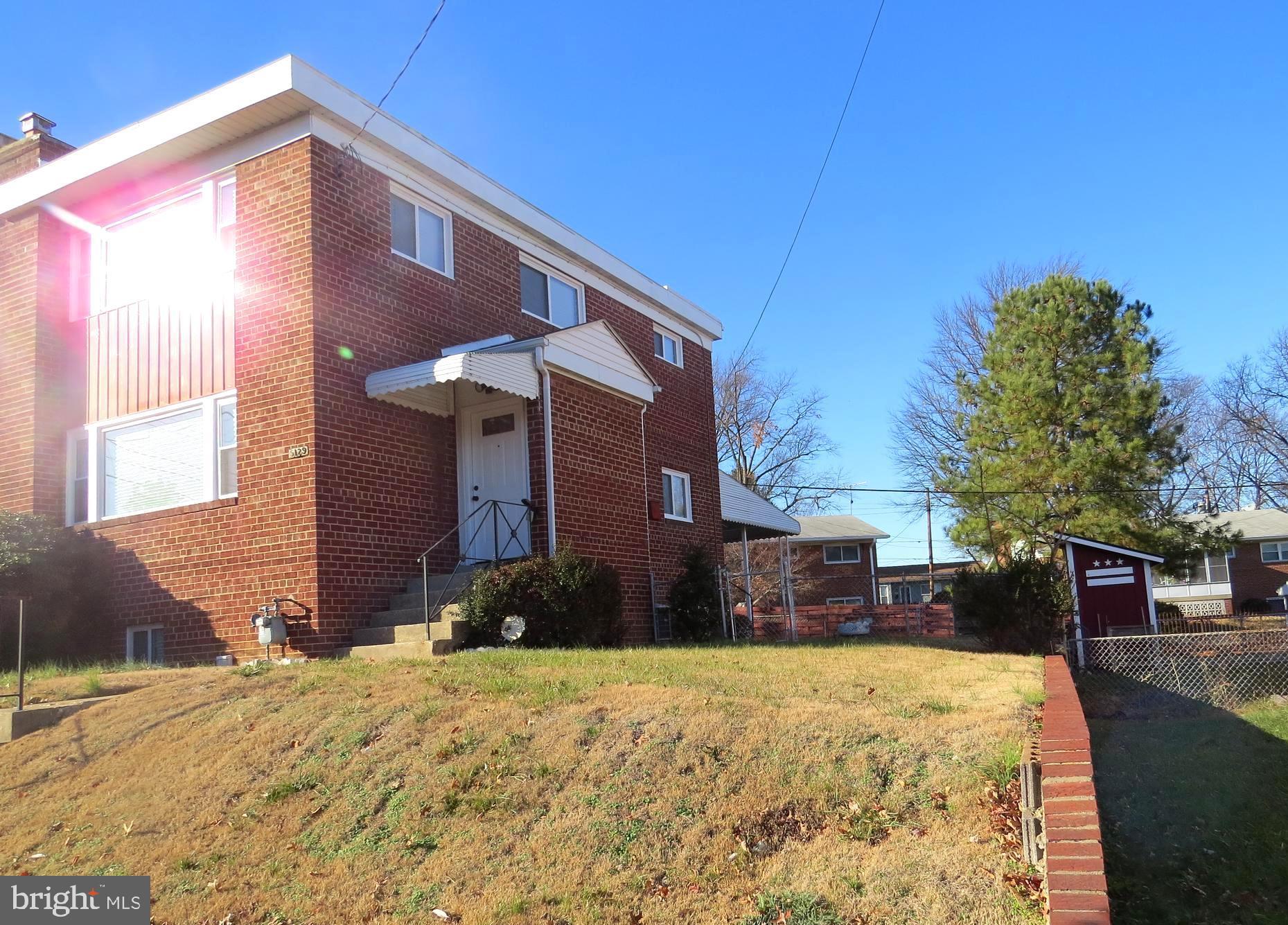 RIGGS PARK - Residential
