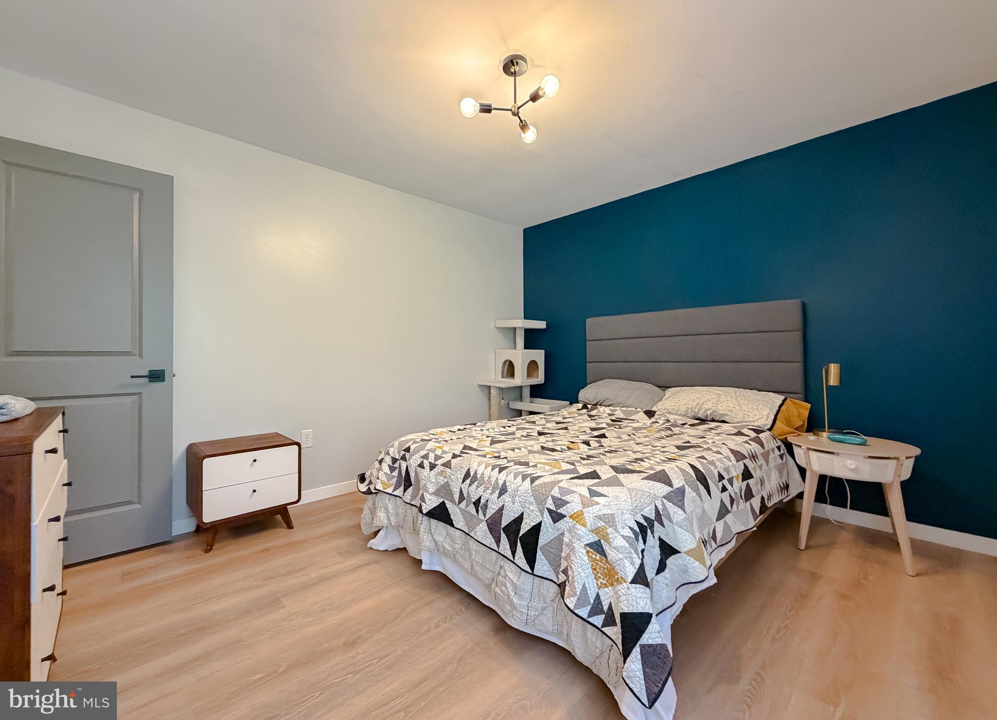 CEDAR COVE - Residential