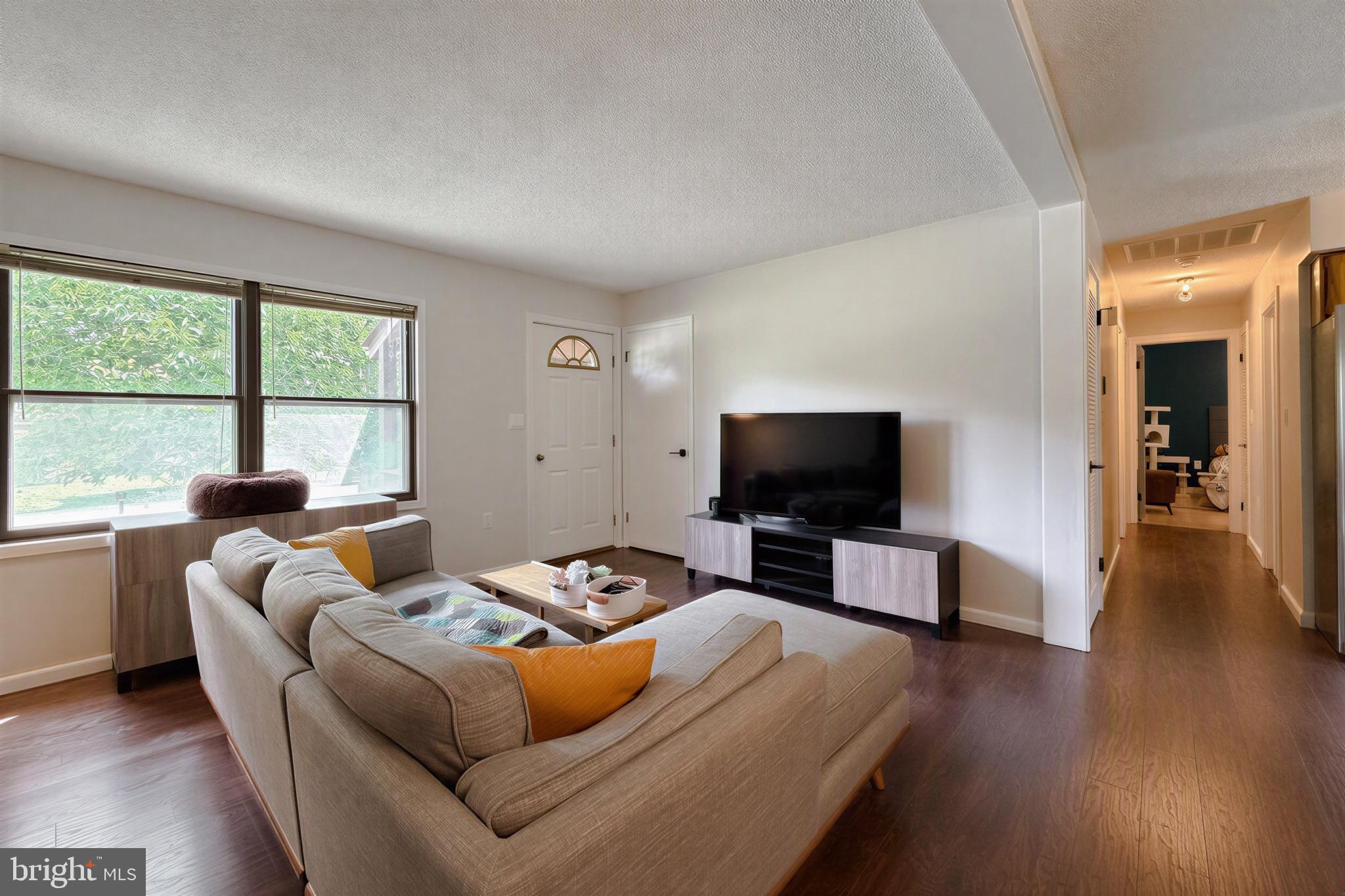 CEDAR COVE - Residential