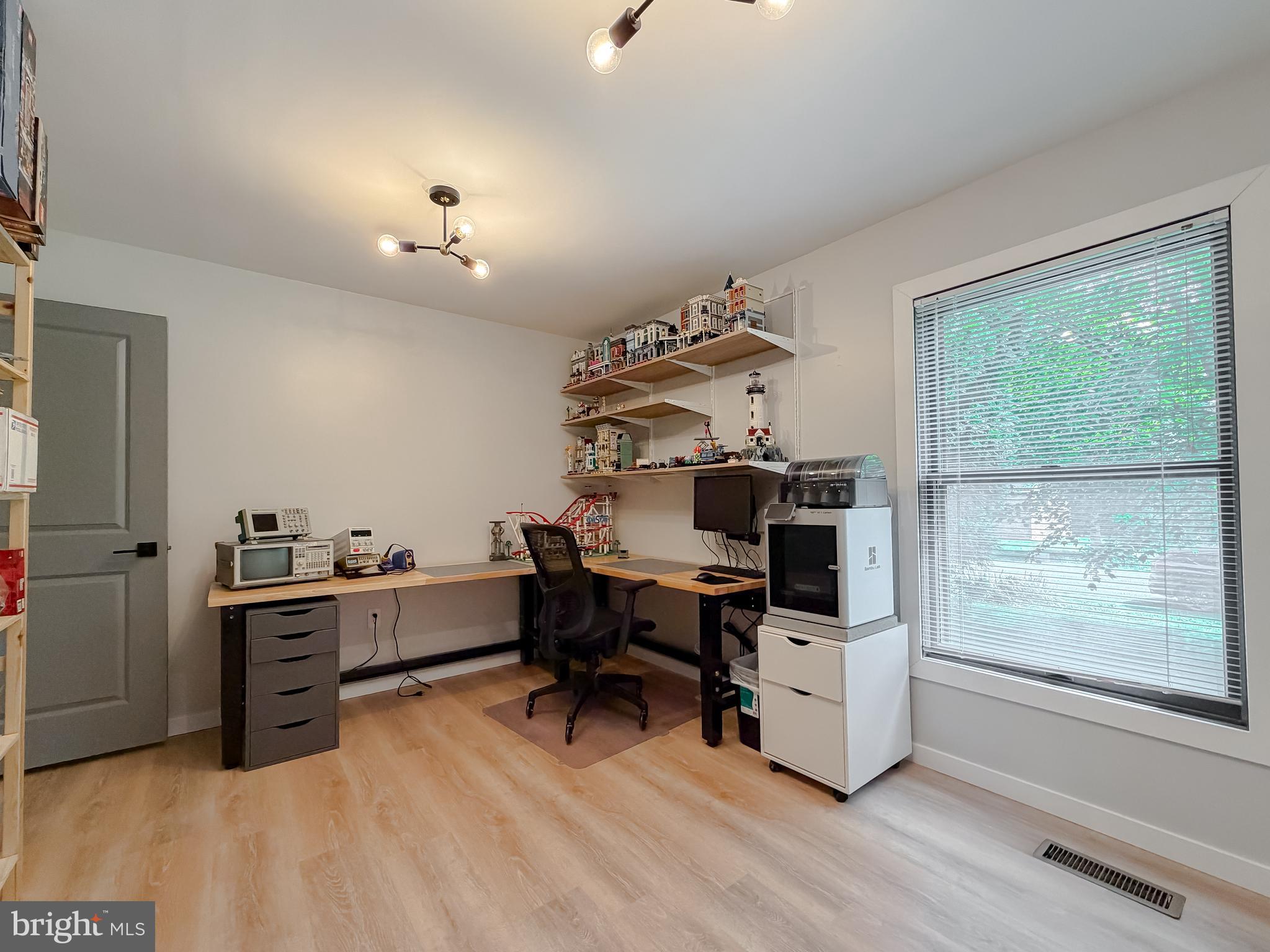 CEDAR COVE - Residential