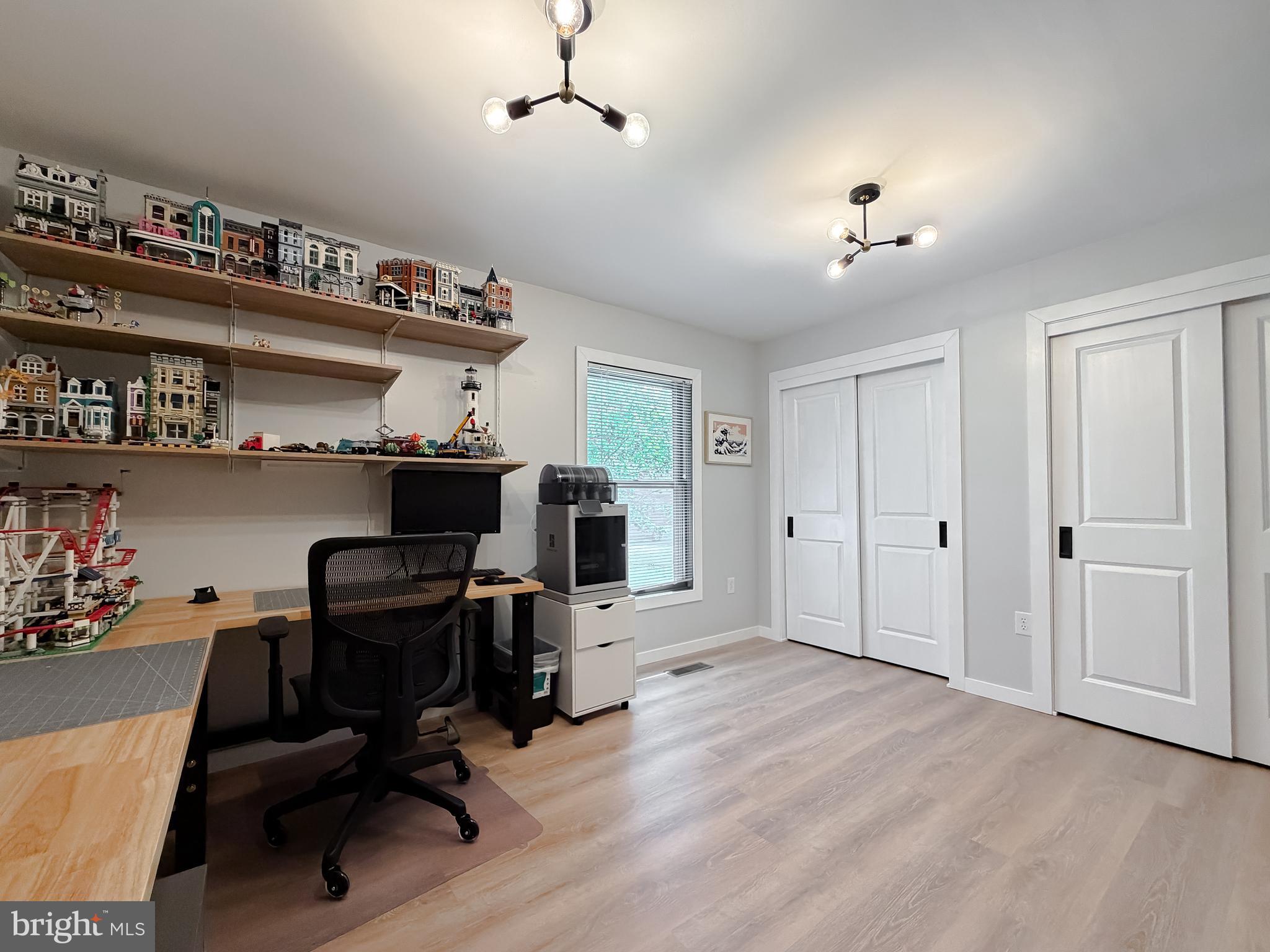 CEDAR COVE - Residential
