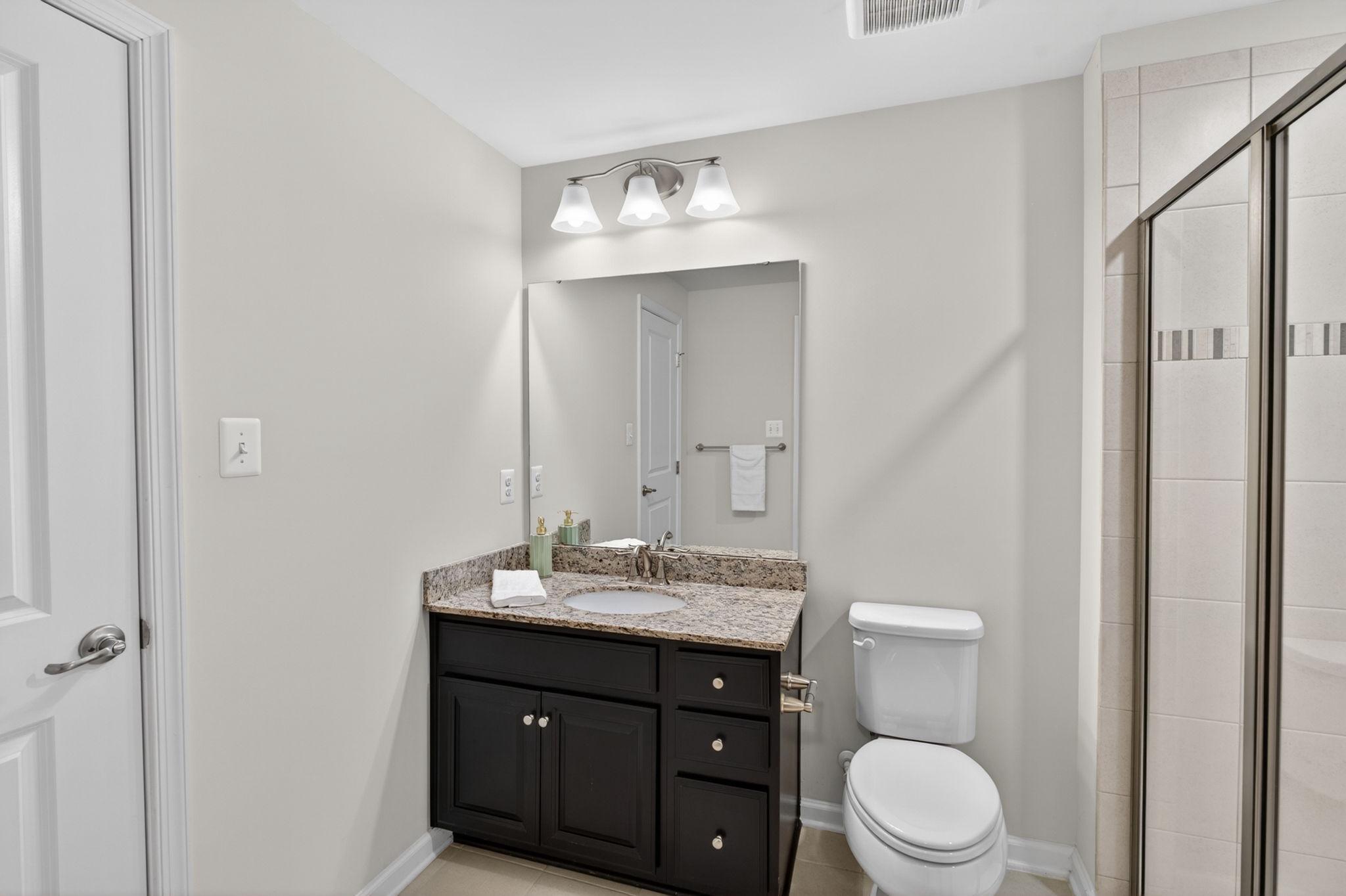 PONDVIEW - Residential