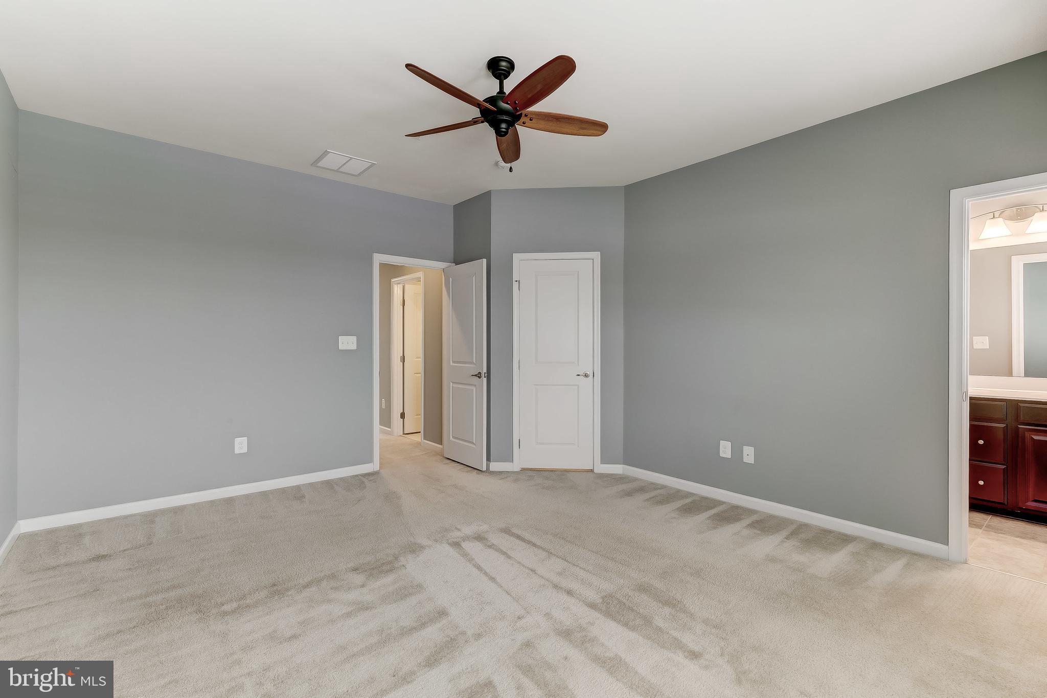 SHELTERED HARBOR - Residential