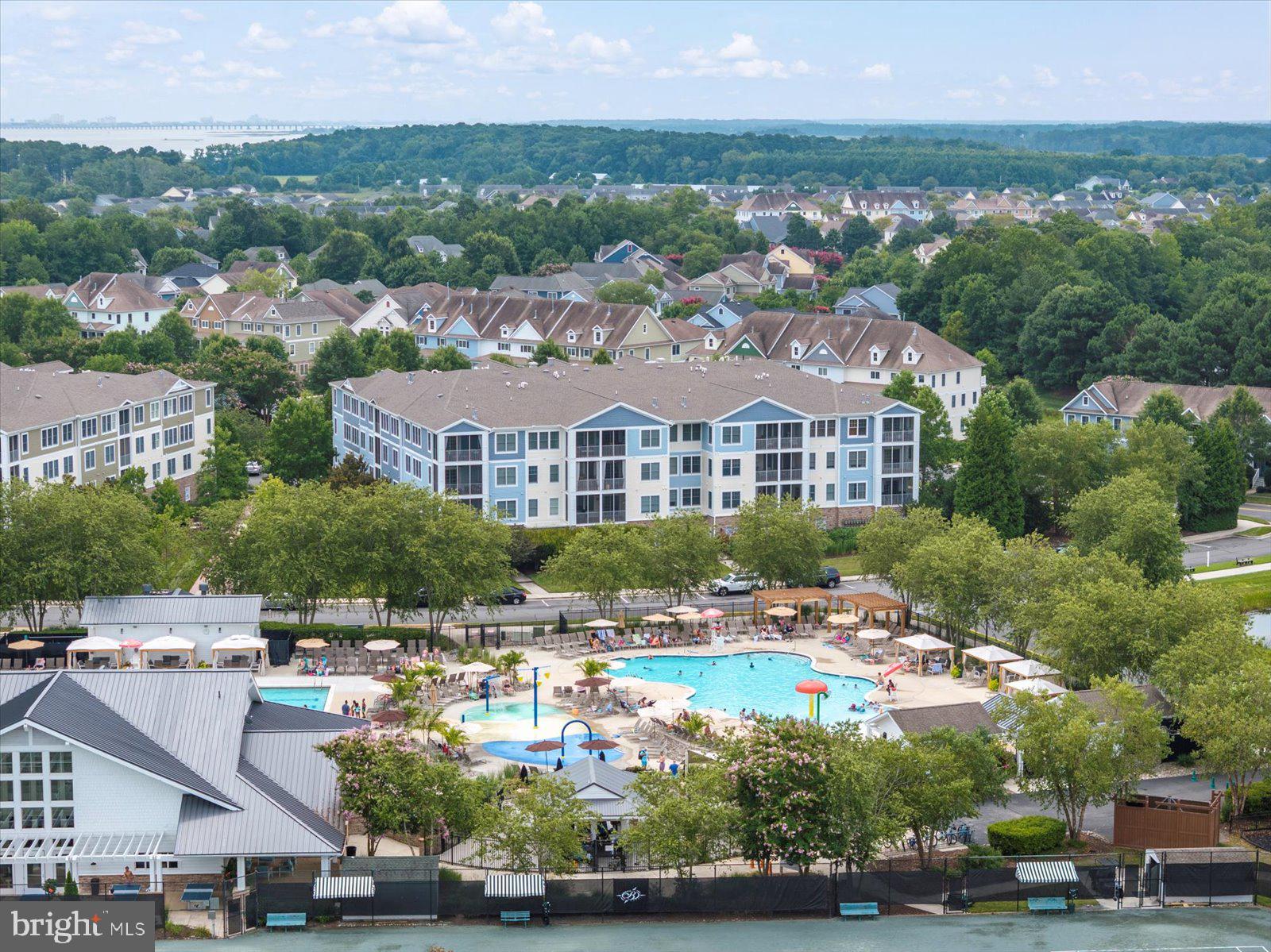 BAYSIDE - Residential