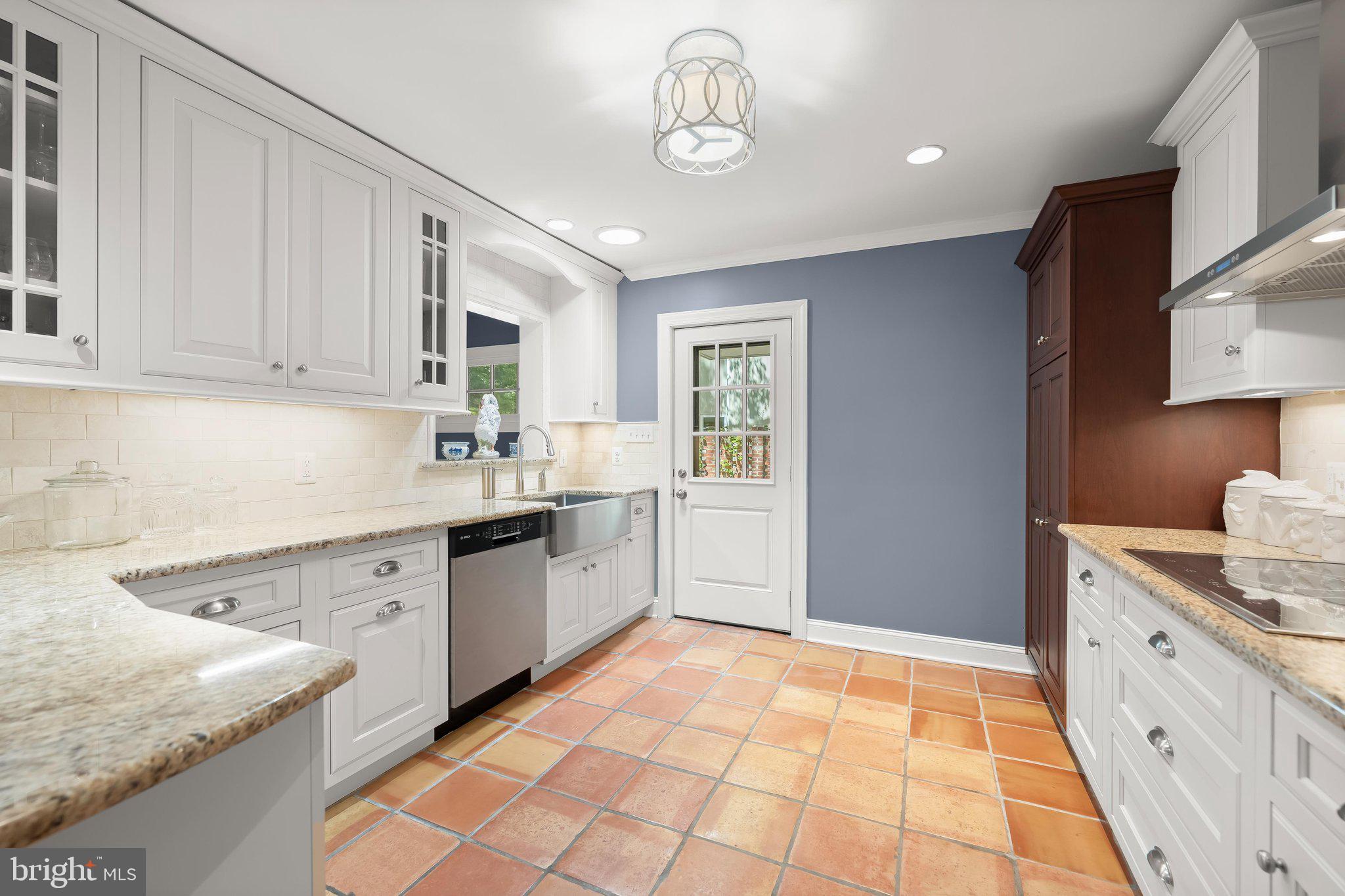 GLEN ECHO HEIGHTS - Residential