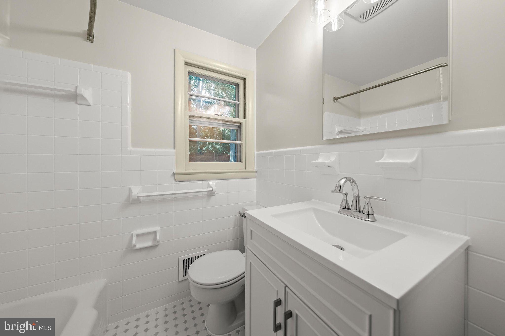 GLEN ECHO HEIGHTS - Residential