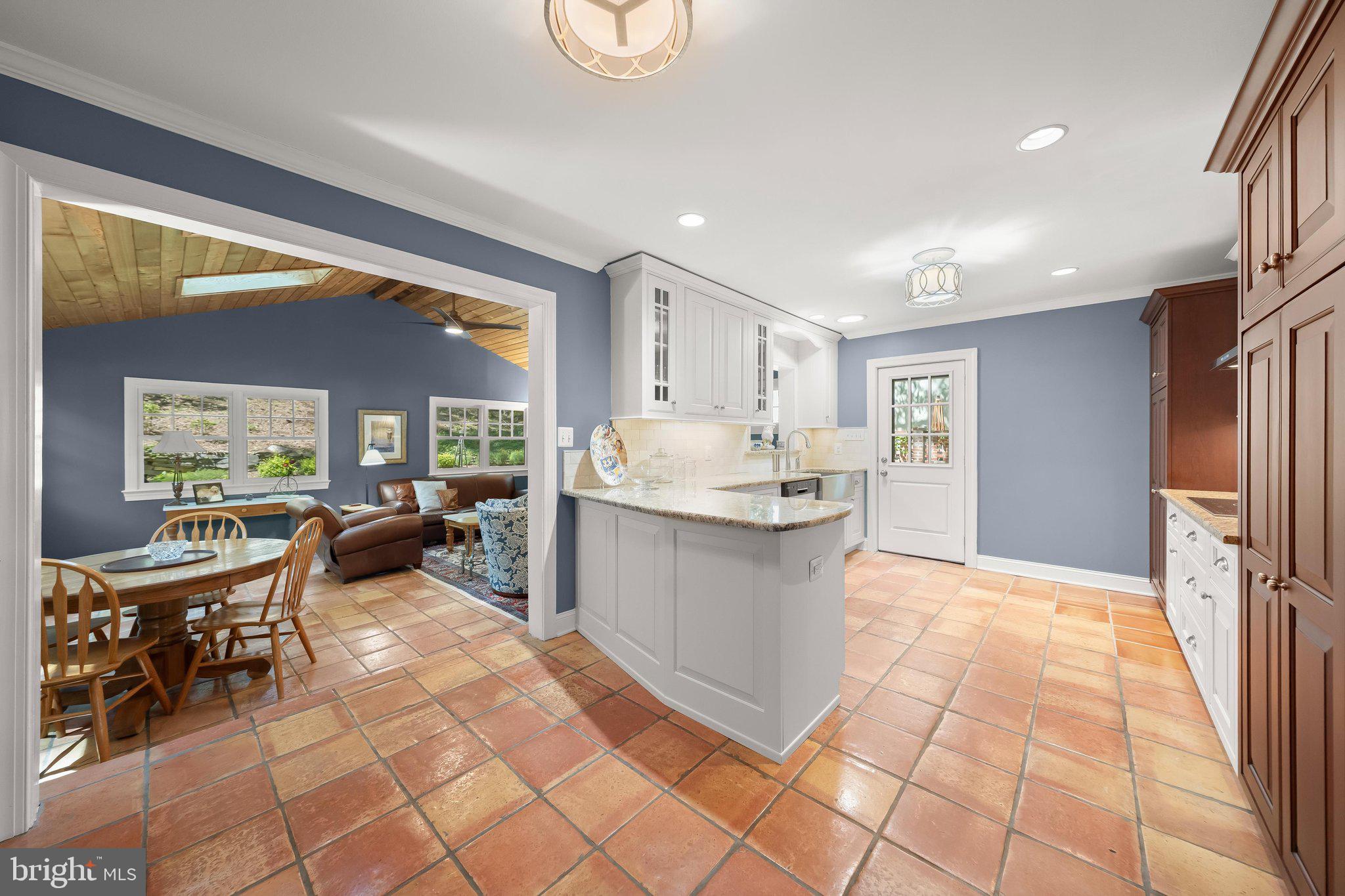 GLEN ECHO HEIGHTS - Residential