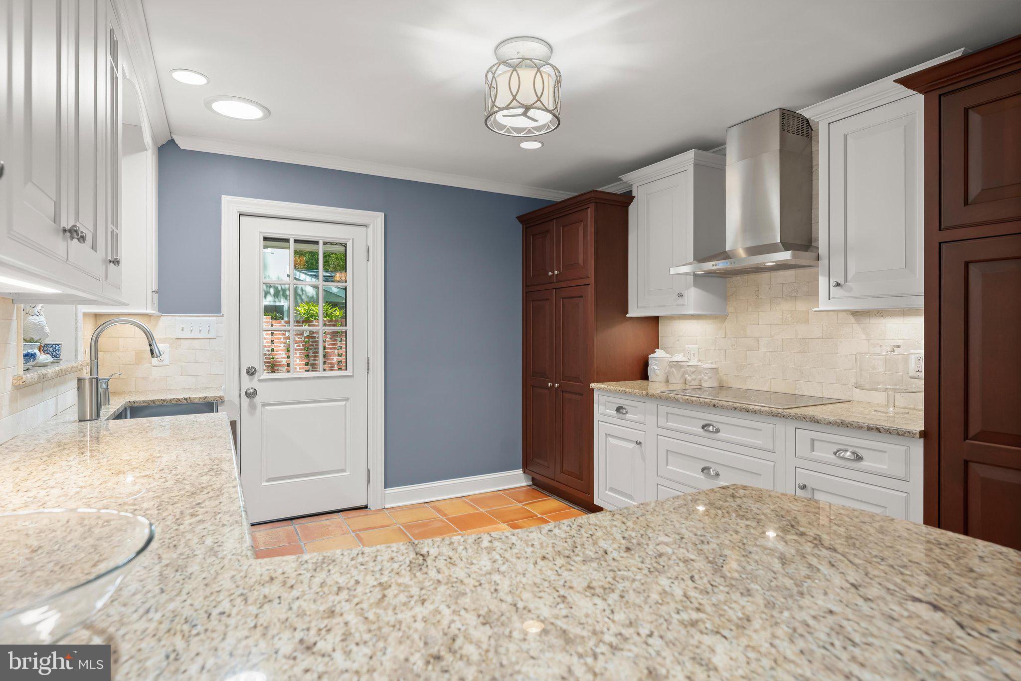 GLEN ECHO HEIGHTS - Residential