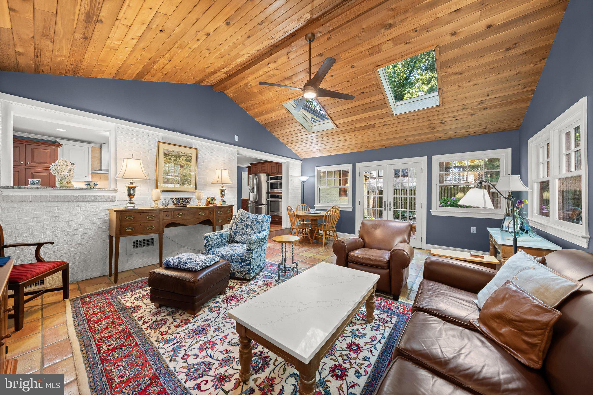 GLEN ECHO HEIGHTS - Residential