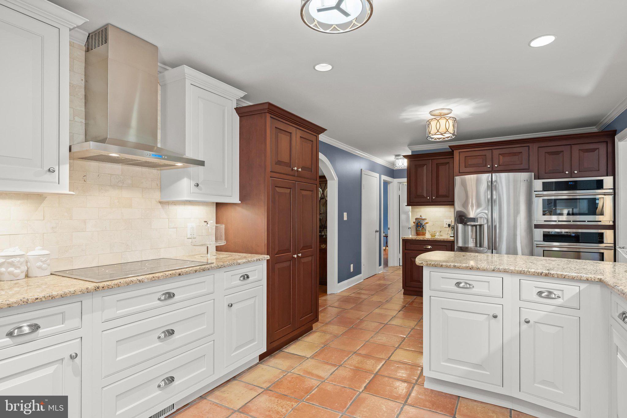 GLEN ECHO HEIGHTS - Residential