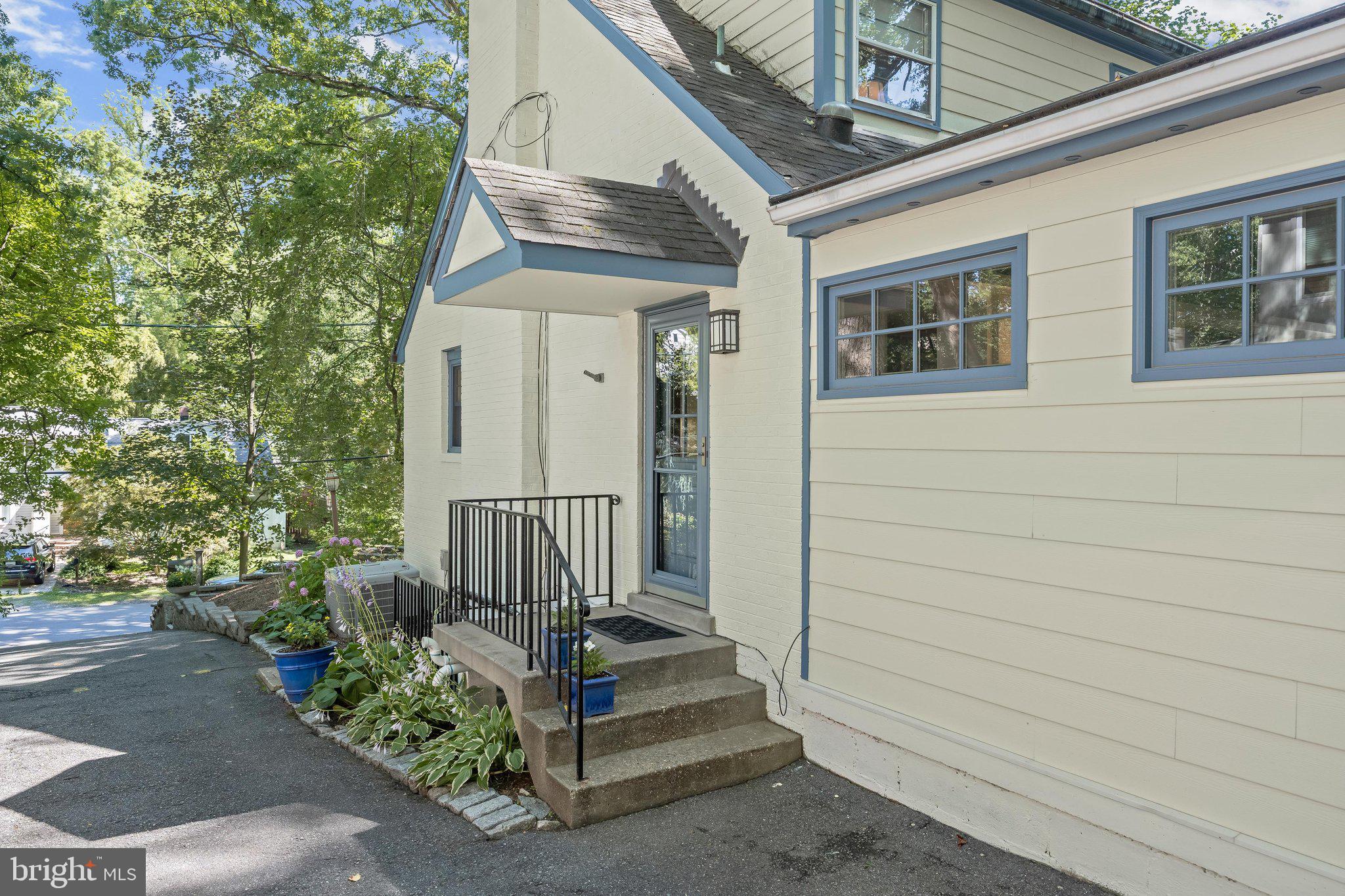 GLEN ECHO HEIGHTS - Residential