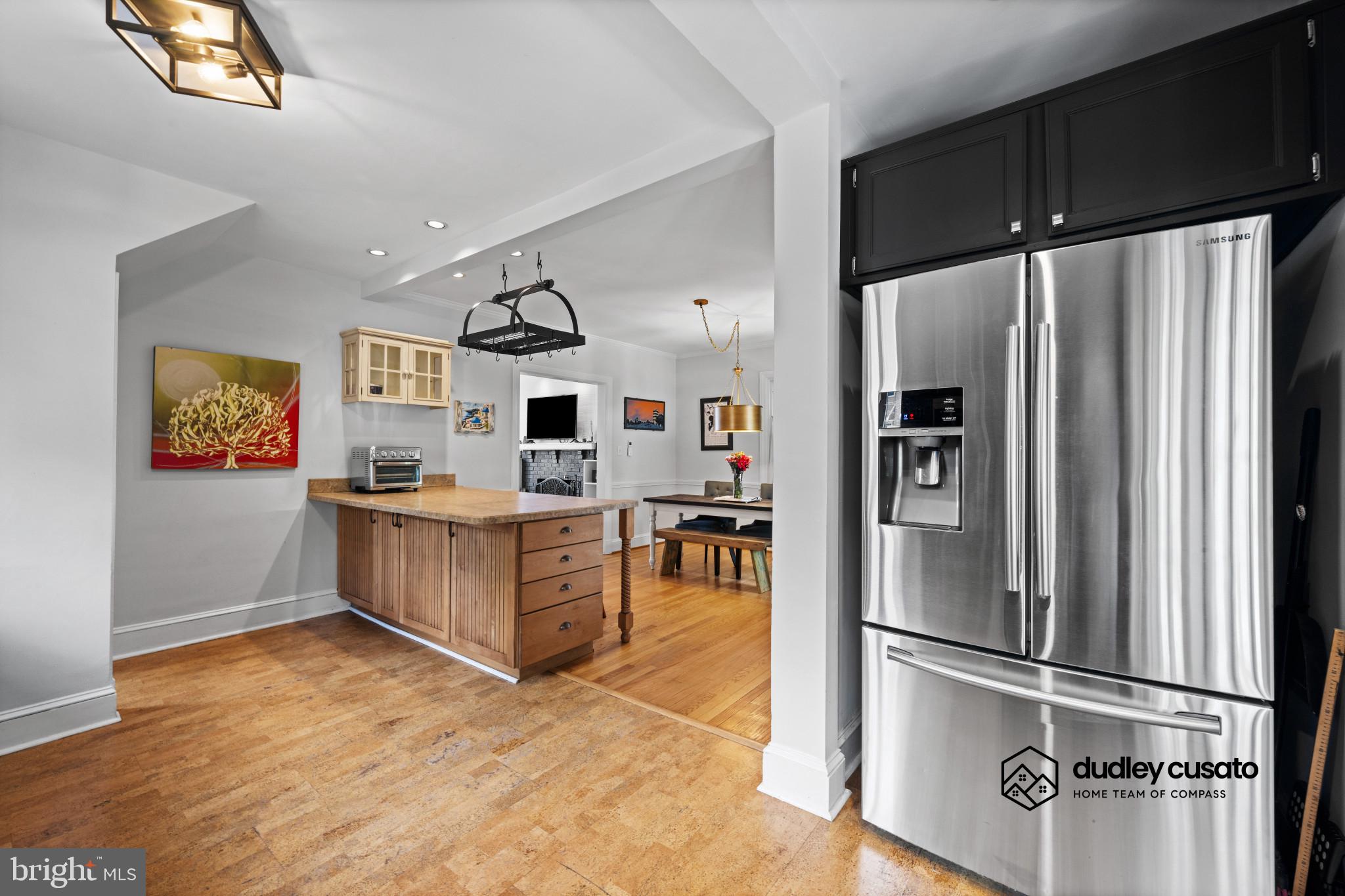 TOWSON - Residential
