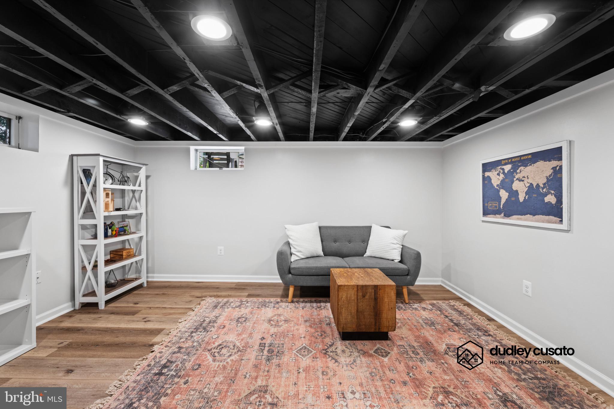 TOWSON - Residential