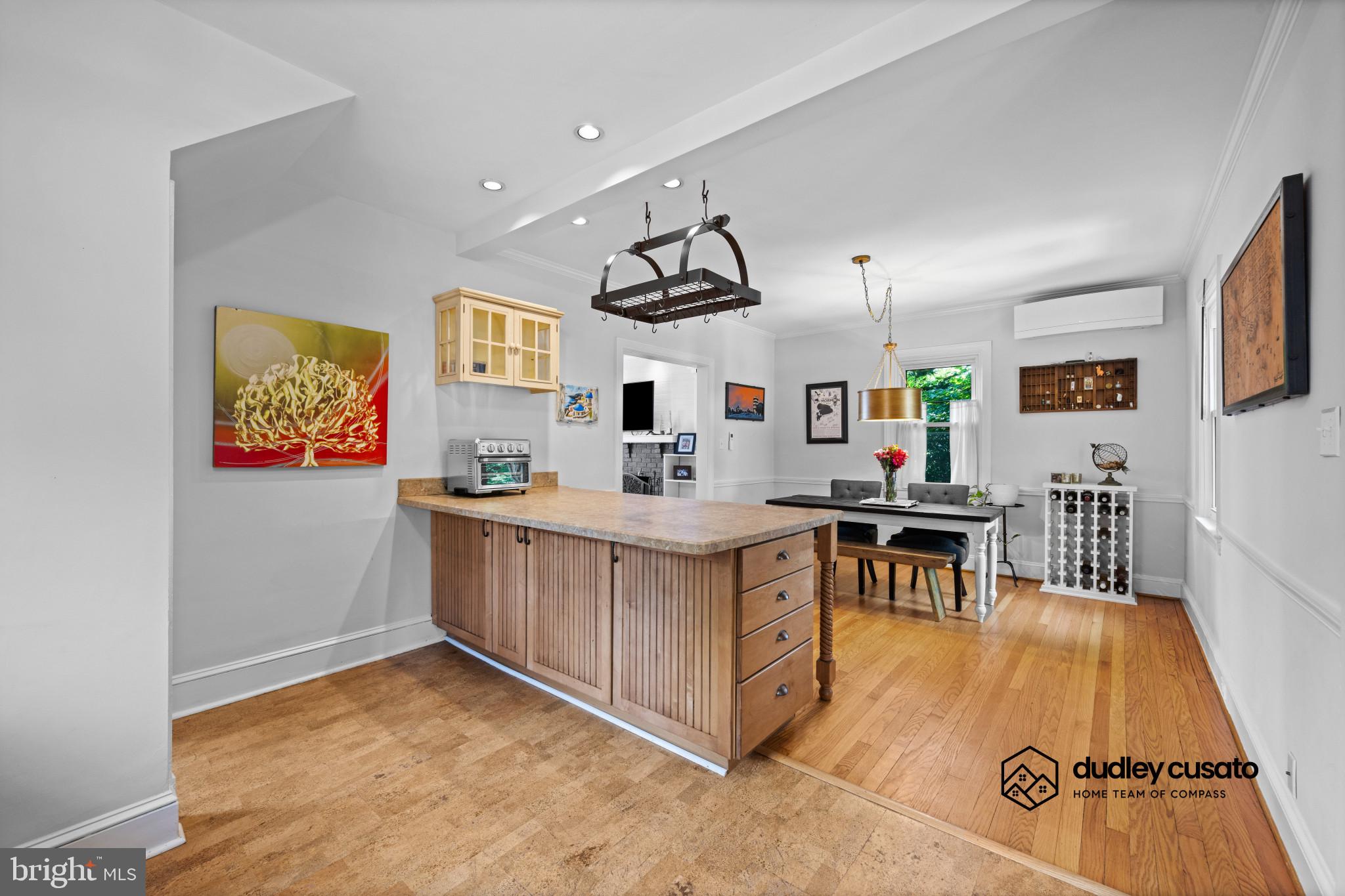 TOWSON - Residential
