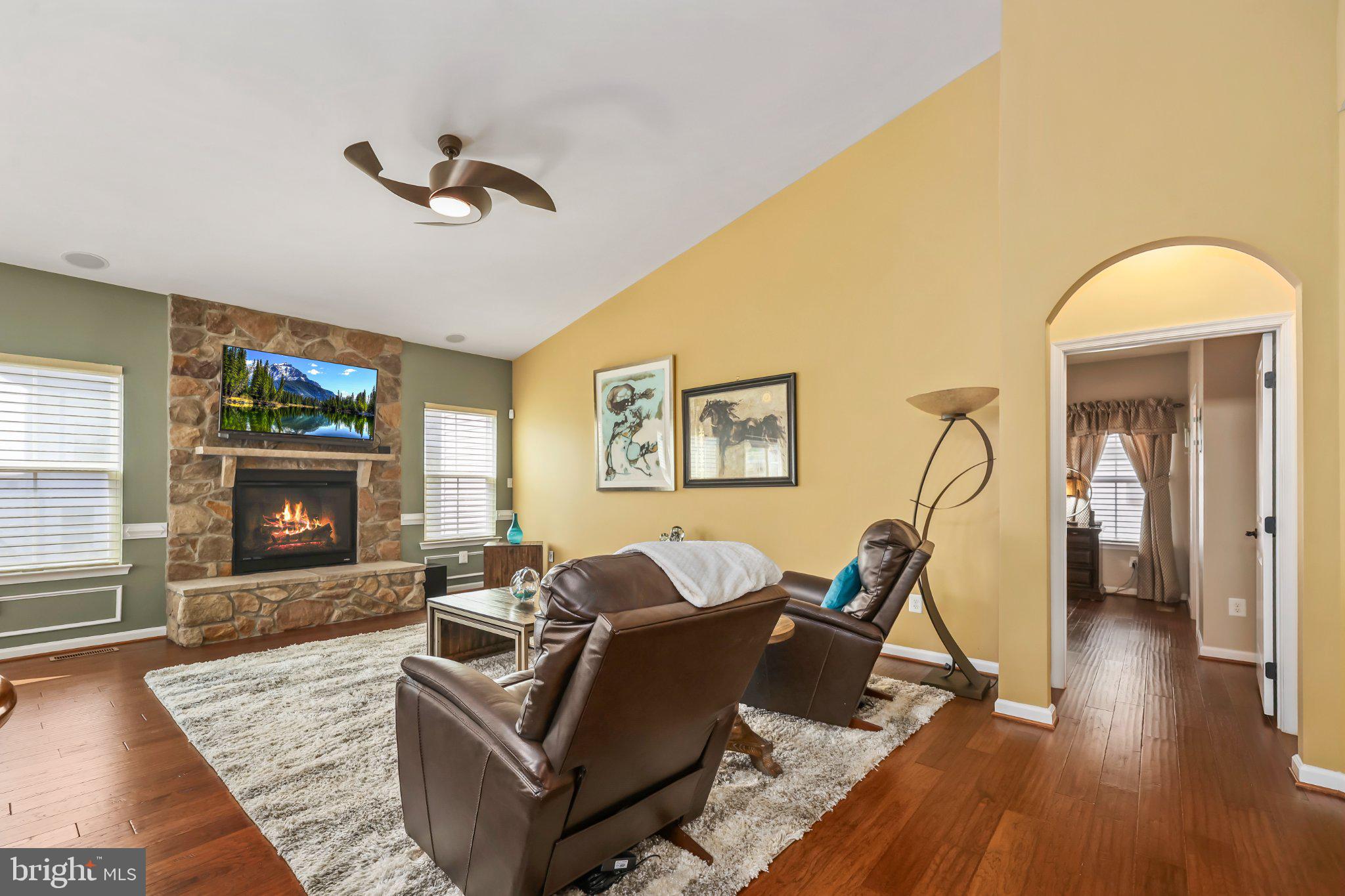 BROOKSIDE - Residential