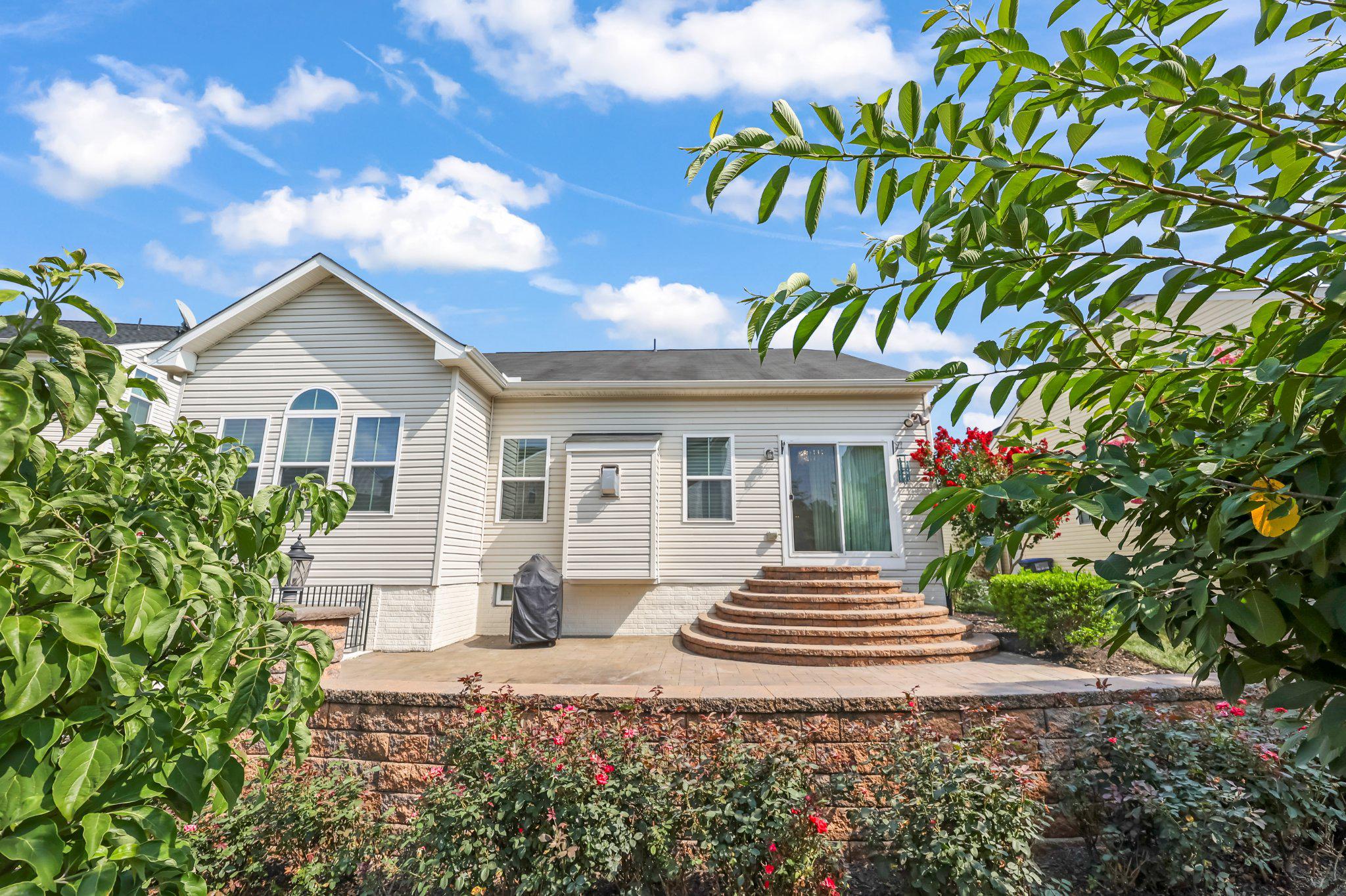 BROOKSIDE - Residential
