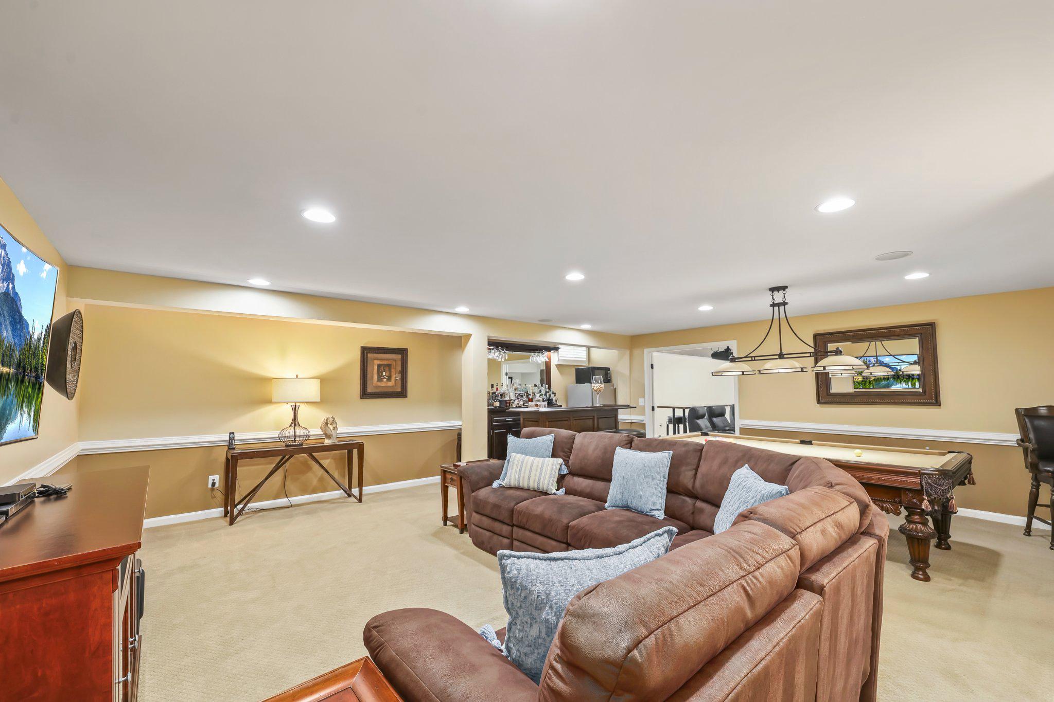 BROOKSIDE - Residential