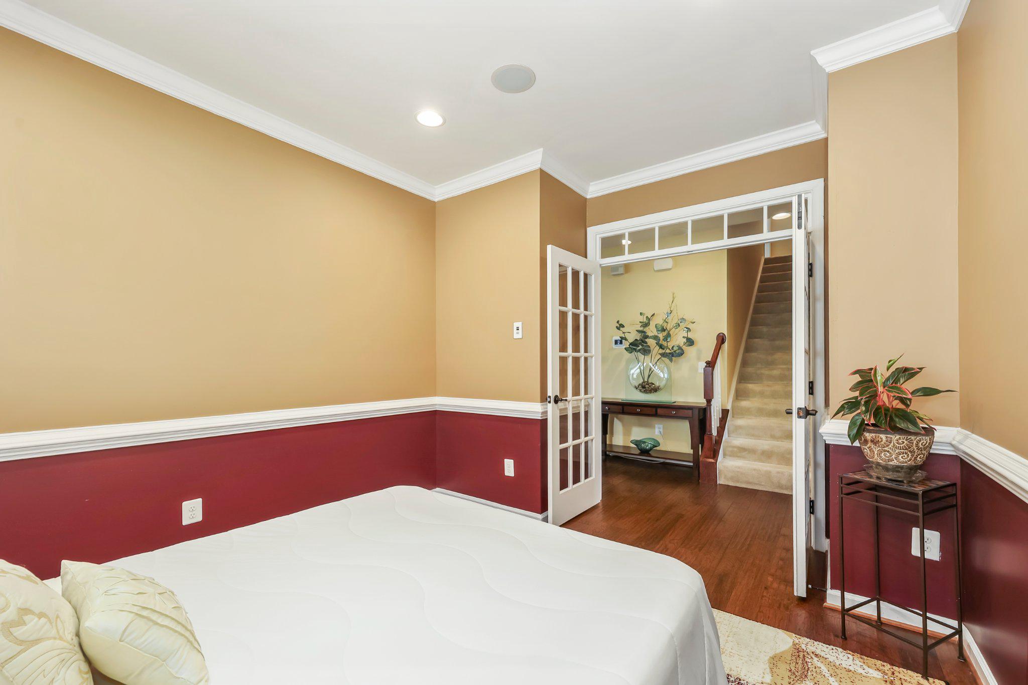 BROOKSIDE - Residential