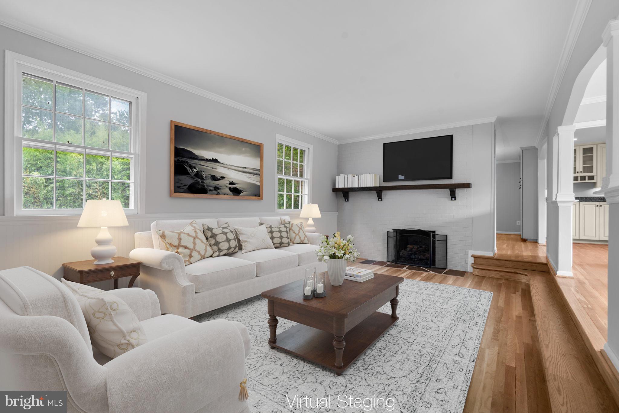 WILLIAMSBURG VILLAGE - Residential