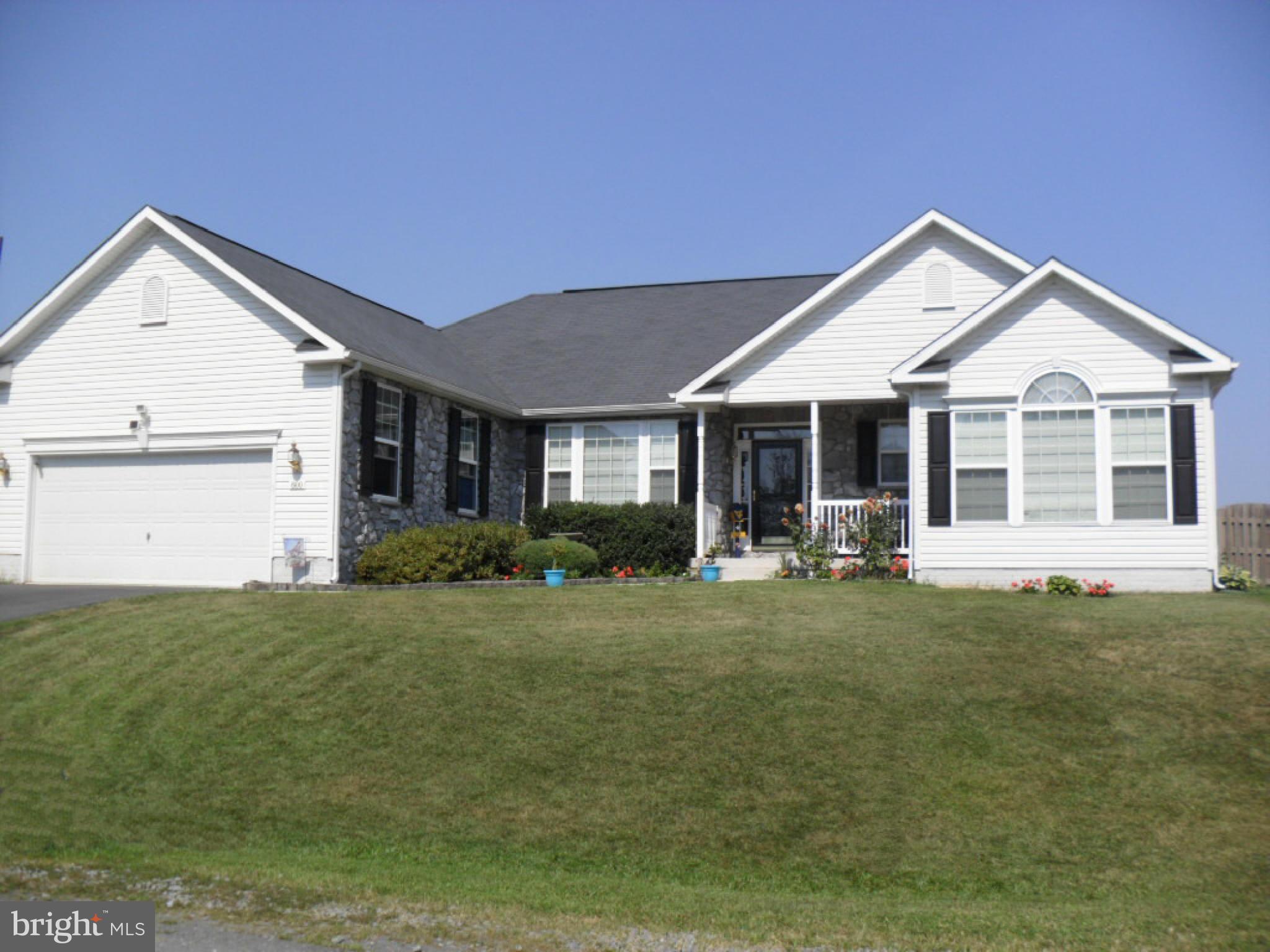 BENTWOOD ESTATES - Residential