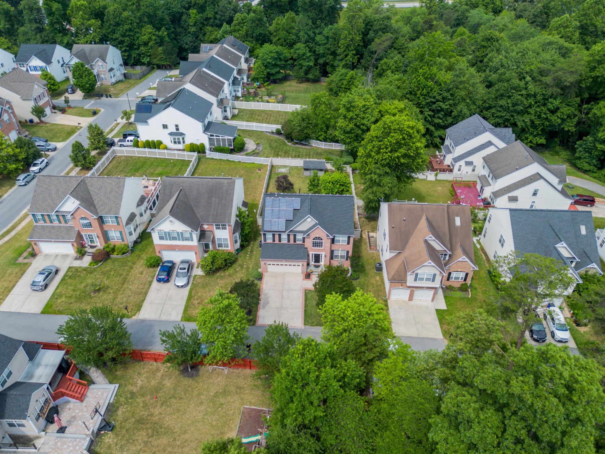 NORTH LAUREL PARK - Residential