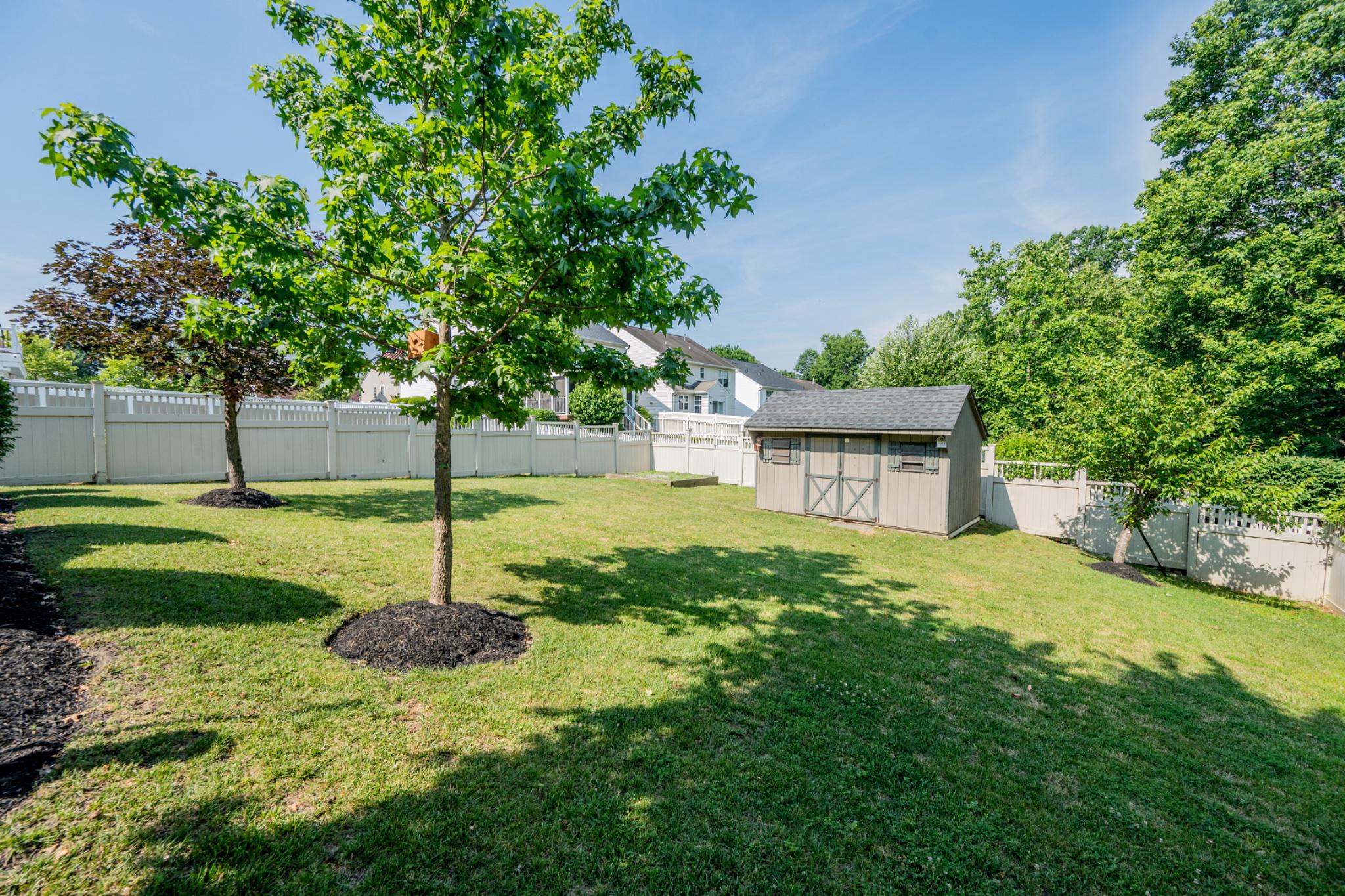 NORTH LAUREL PARK - Residential
