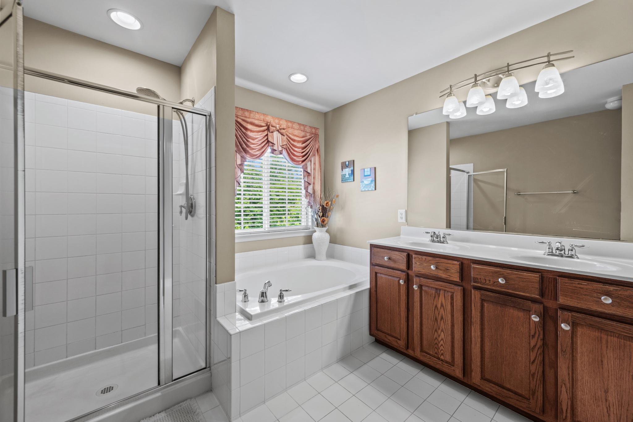 NORTH LAUREL PARK - Residential