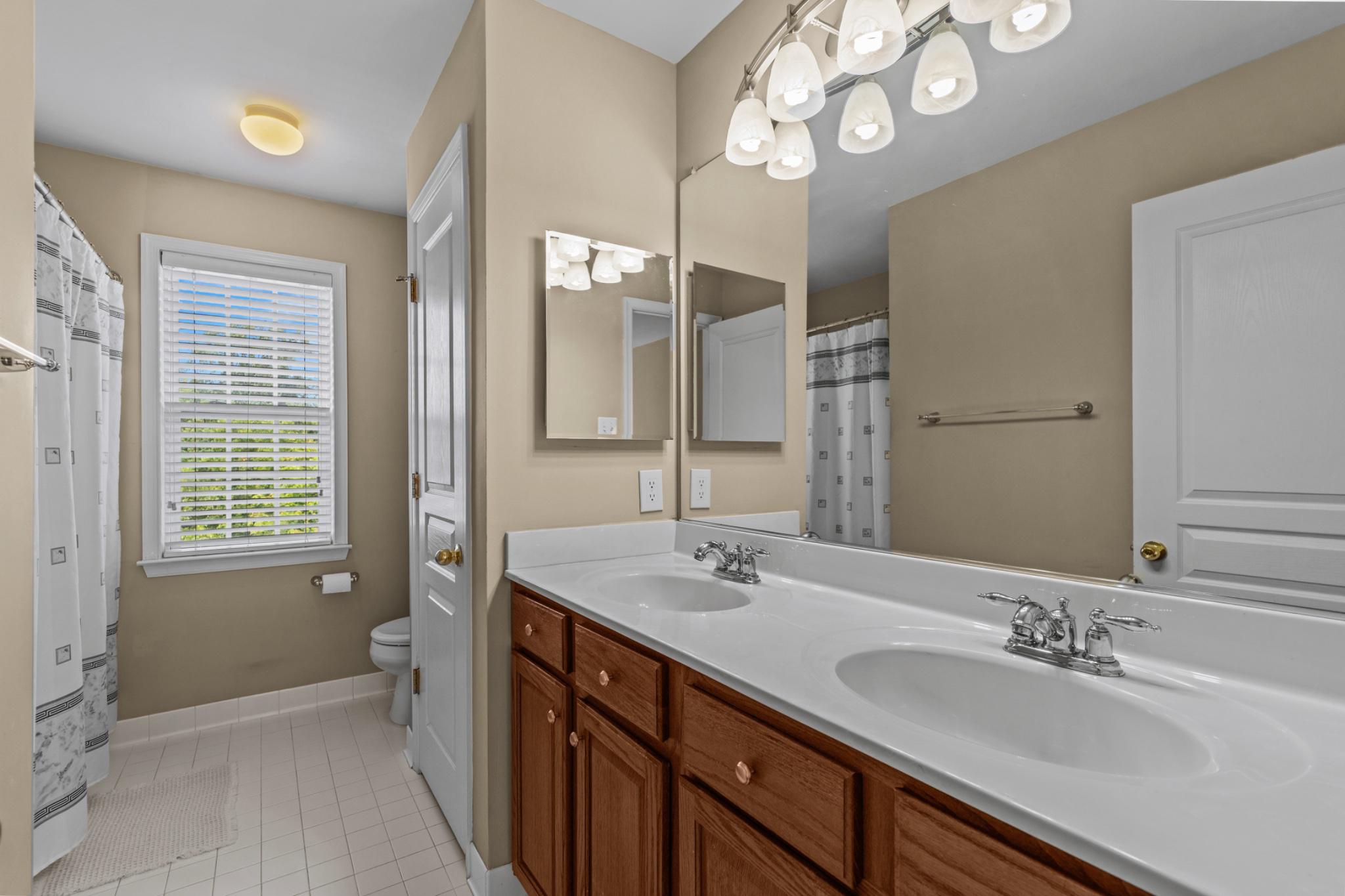 NORTH LAUREL PARK - Residential