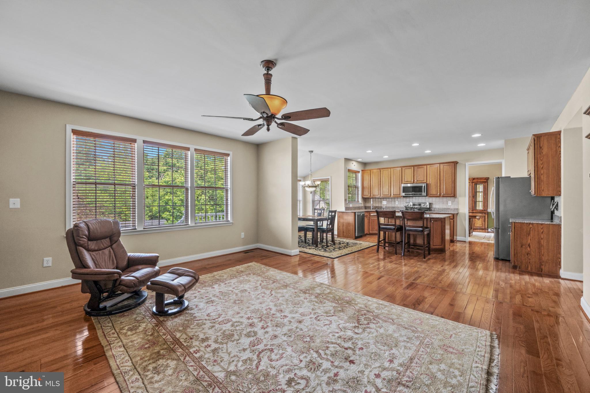 NORTH LAUREL PARK - Residential
