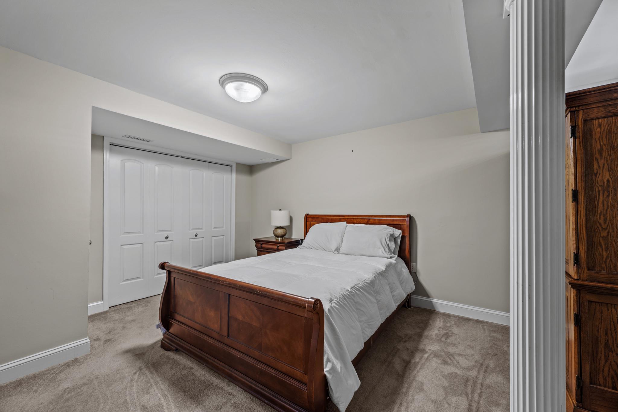 NORTH LAUREL PARK - Residential
