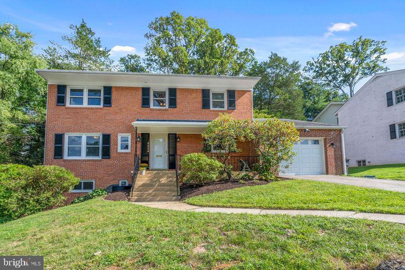 **So much space and versatile floorplan in 3,400 sq.ft. home well-sited on a 12,100 sq.ft. lot in the Jamestown, Williamsburg,  Yorktown school pyramid**Updated kitchen features warm wood cabinets, solid surface tops, recent appliances, and opens to deep one car garage -- so convenient to bring groceries directly into the home**  Spacious living room with fireplace  flows into dining room and big family room**Main level bedroom and bath are  ideal for guests or a private office or playroom**Upstairs, the primary bedroom has a private  updated  bath and the other  three bedrooms are served by a renovated hall bath**Wood floors extend from  the main to upper level enhancing the  home's character*The big lower level  has a rec room with fireplace  and doors opening to the patio and rear yard**The laundry and utility room  complete this level**The home has been freshly painted and is in true move-in condition**Easy access to  Chain Bridge for DC and Maryland  and  Rt 123 to Tysons and McLean.   Near  government, military,  and business centers,  National  Airport, Crystal  and Pentagon Cities,  and reverse commute to  Dulles Airport and Tech Corridor.  Near neighborhood shopping in Arlington at the Lee-Harrison Center and in McLean  at Chesterbrook Center**An appealing home awaits the buyer who values space  and location**