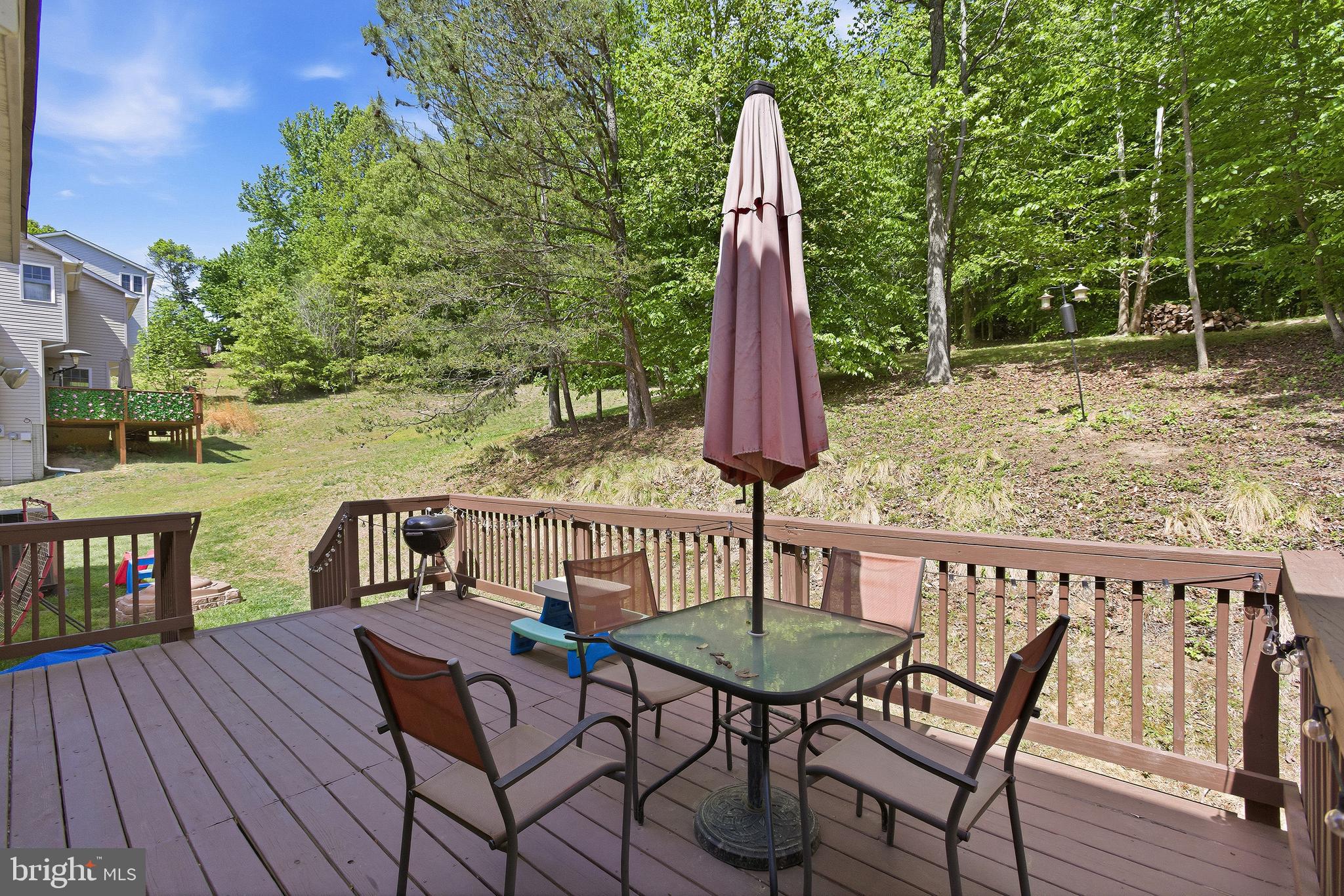 PRESIDENTIAL LAKES - Residential