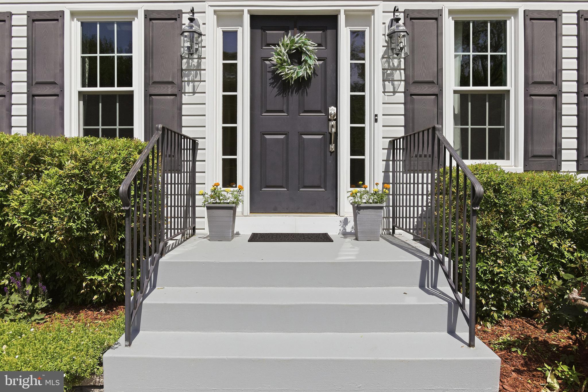 PRESIDENTIAL LAKES - Residential
