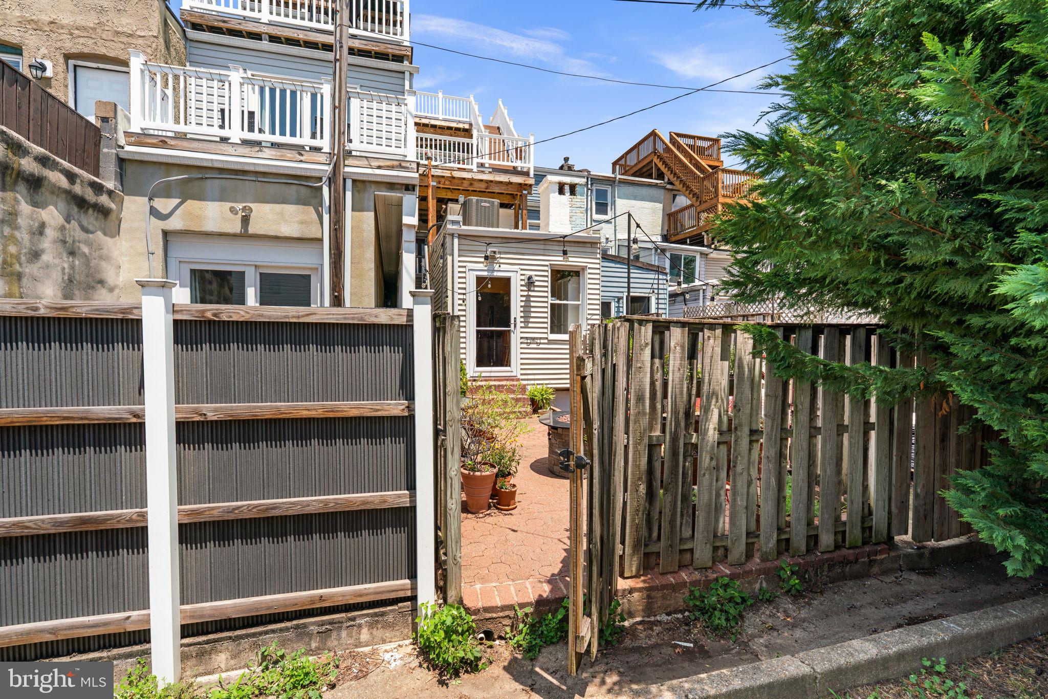 CANTON - Residential