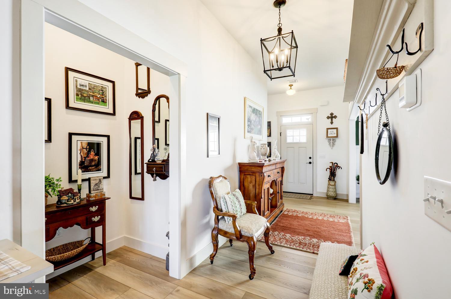 WYNDALE - Residential