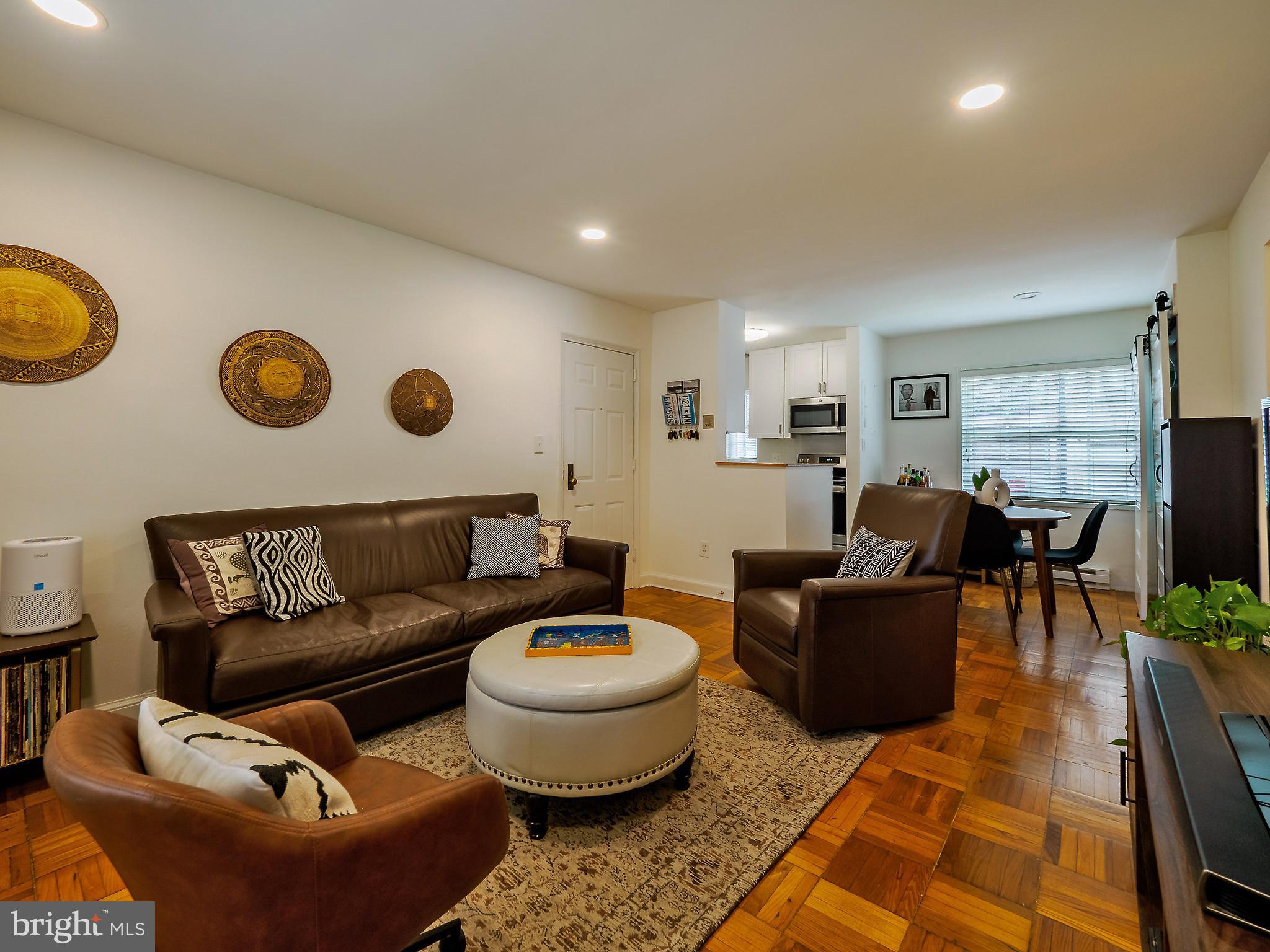 POTOWMACK CROSSING - Residential
