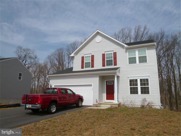 OAK CREEK - Residential