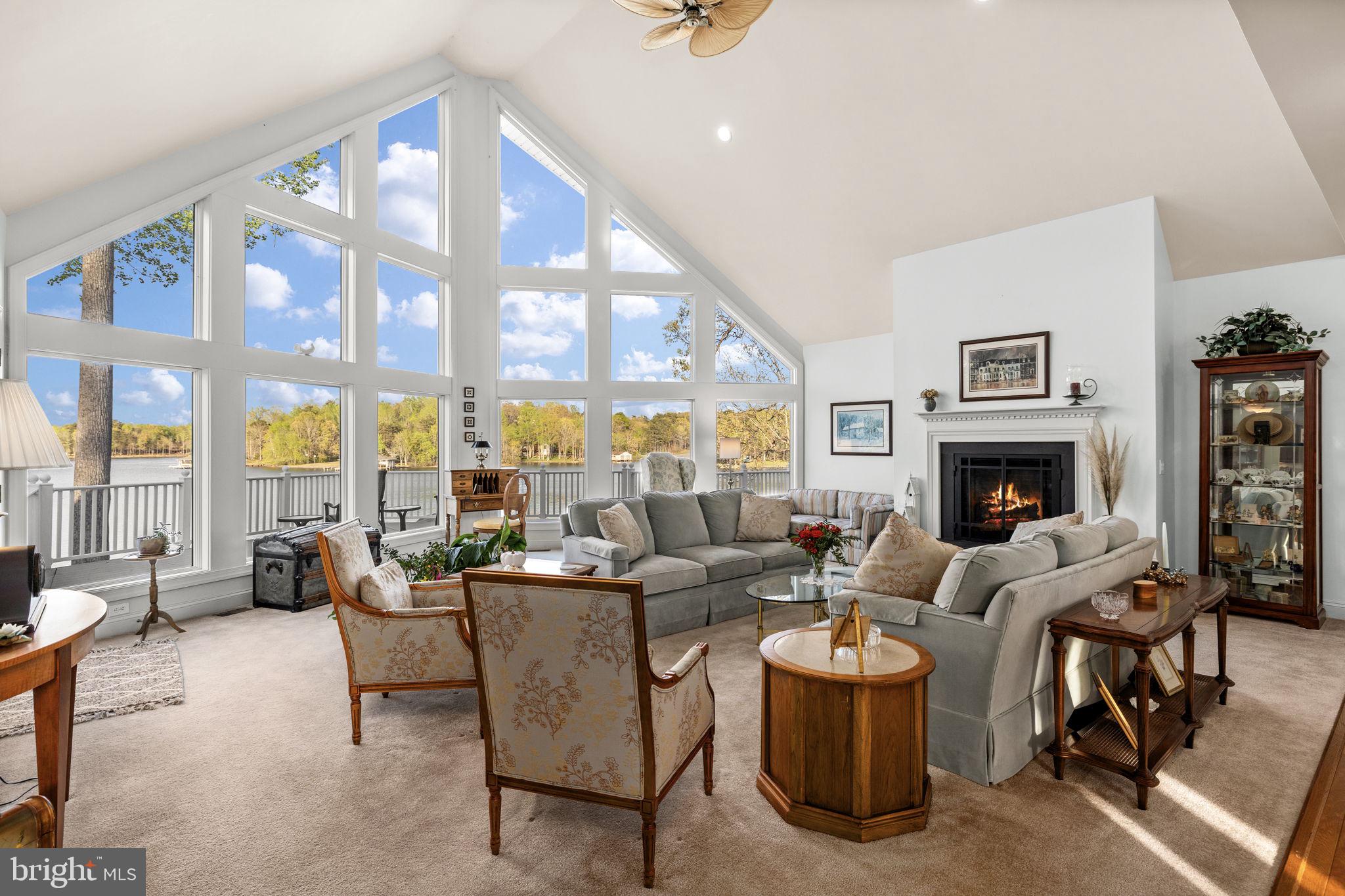 NOAH'S LANDING - Residential