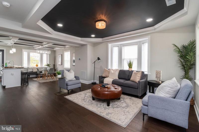 NORTHWOOD - Residential