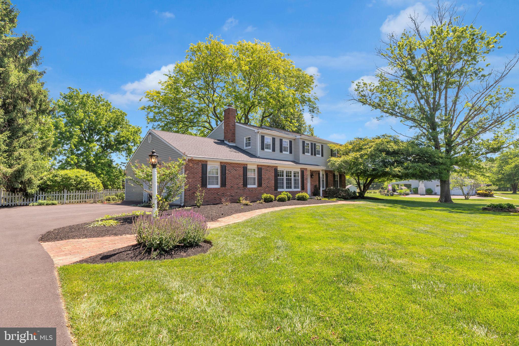 WOODRIDGE - Residential