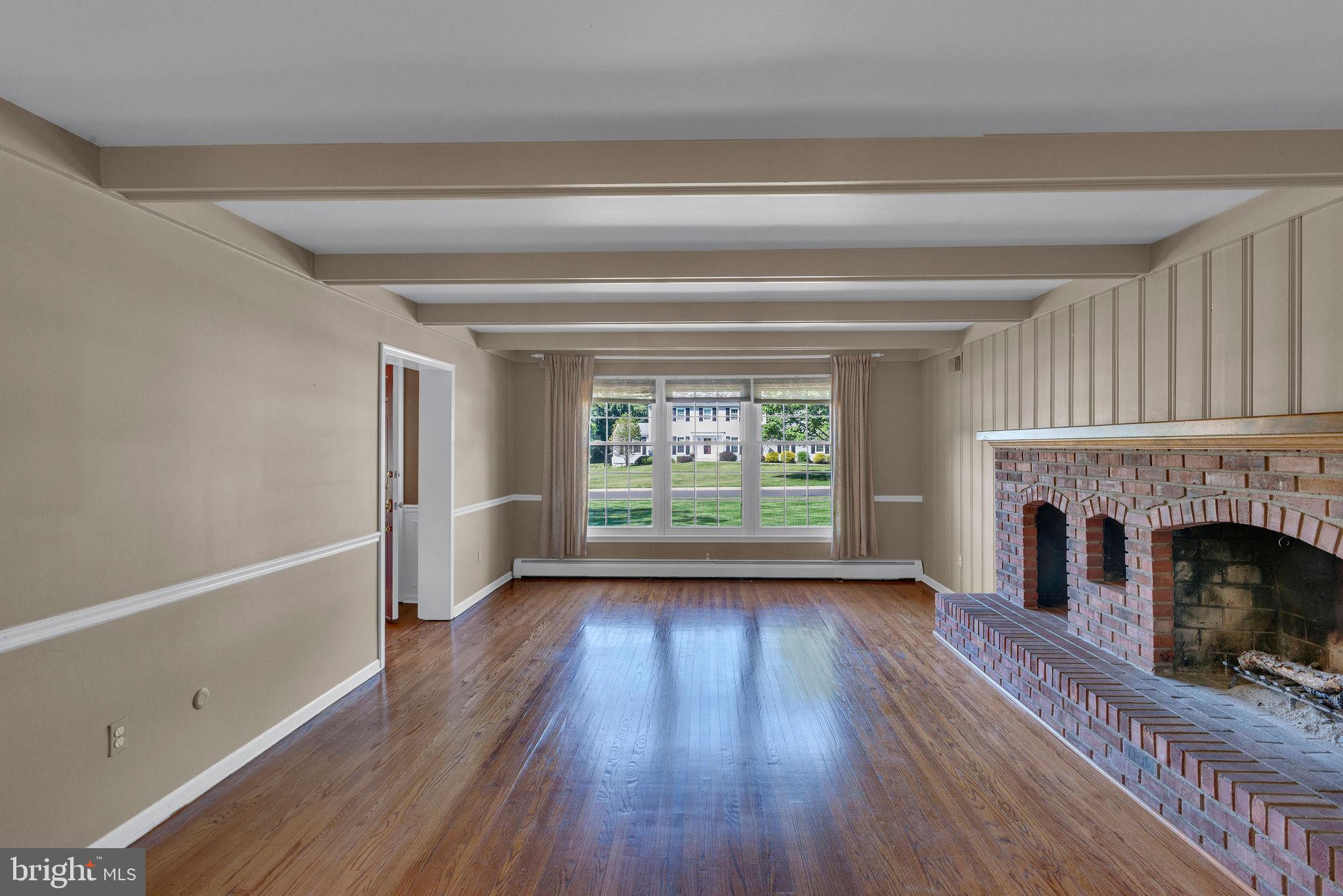 WOODRIDGE - Residential