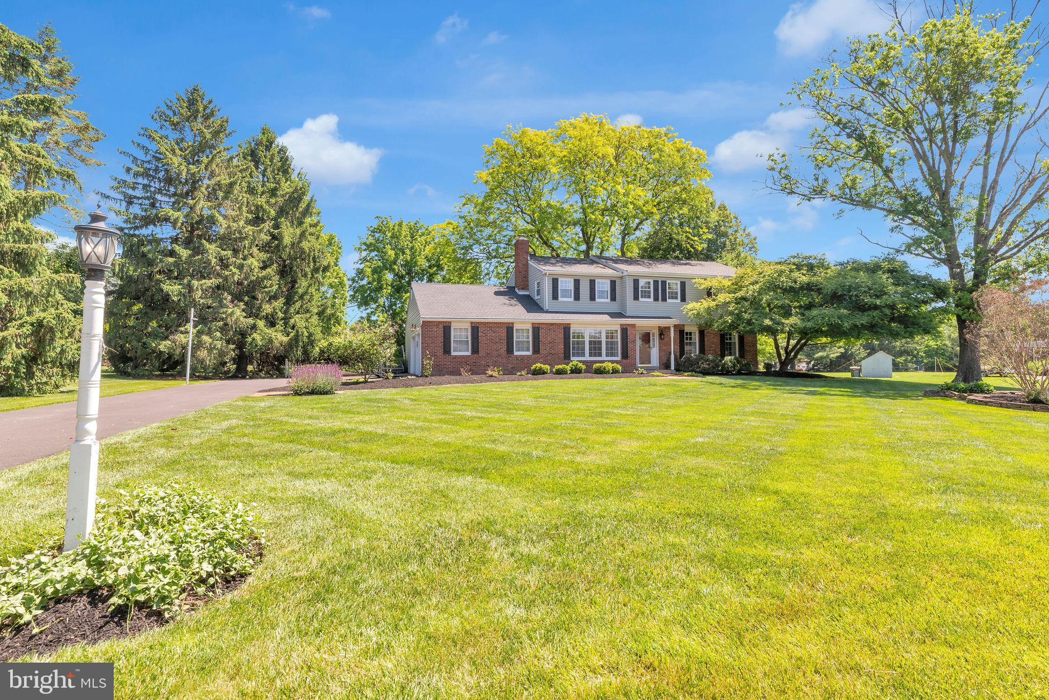 WOODRIDGE - Residential