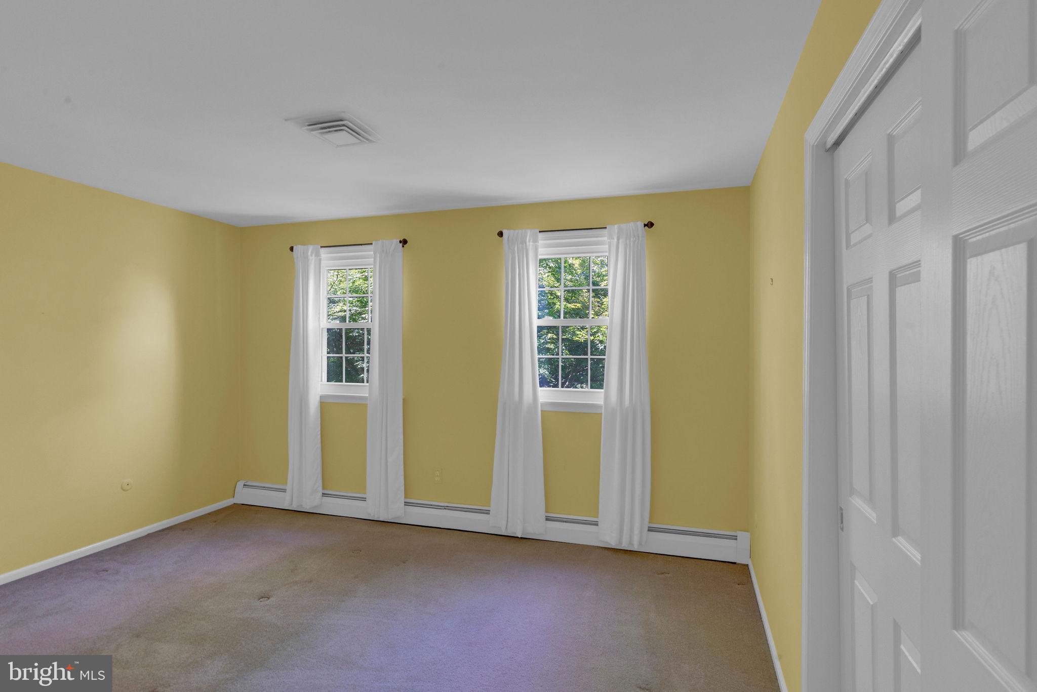 WOODRIDGE - Residential