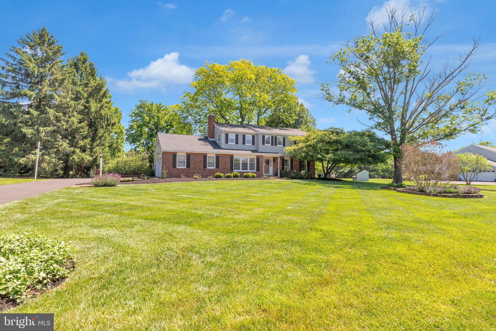 WOODRIDGE - Residential