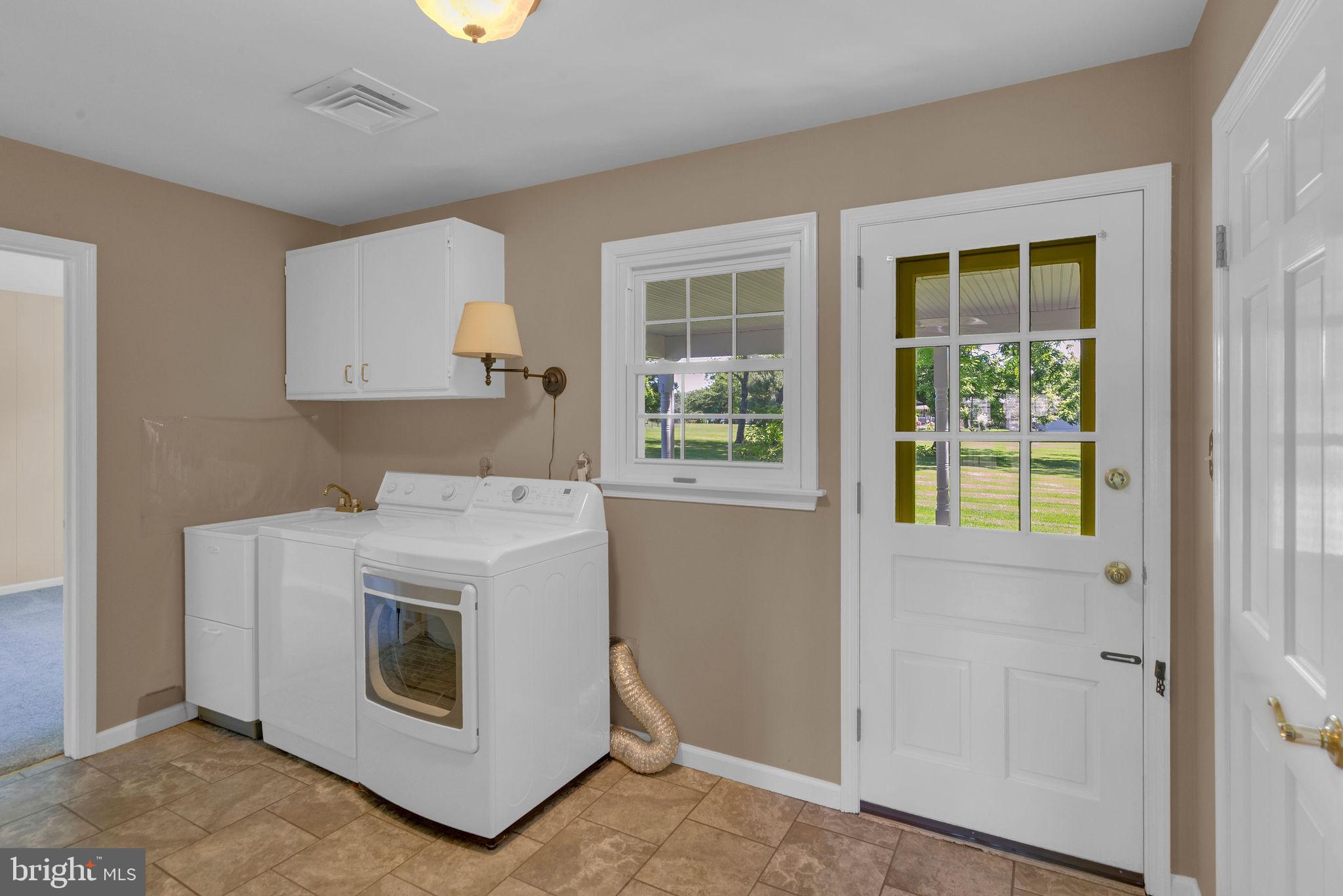 WOODRIDGE - Residential