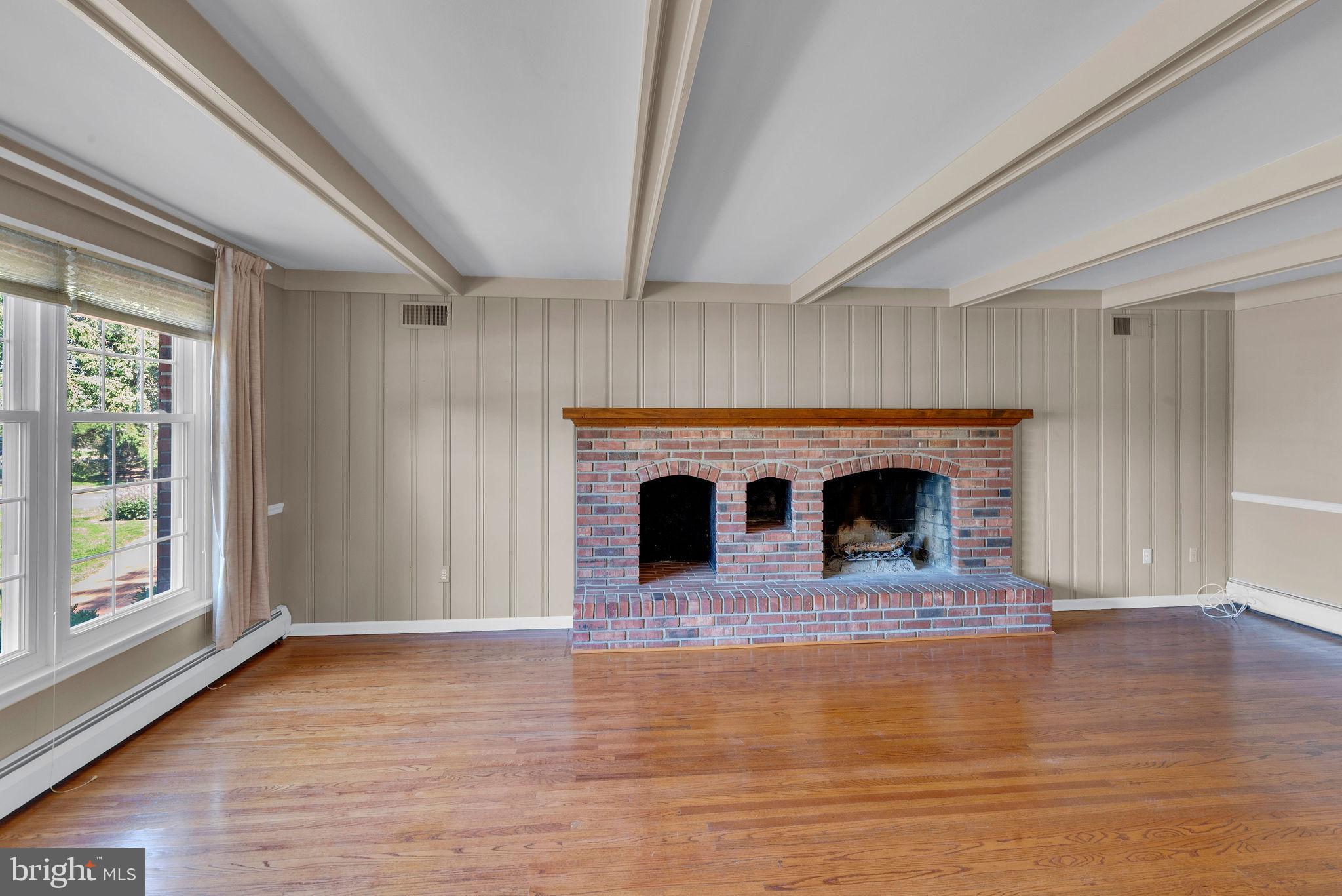 WOODRIDGE - Residential