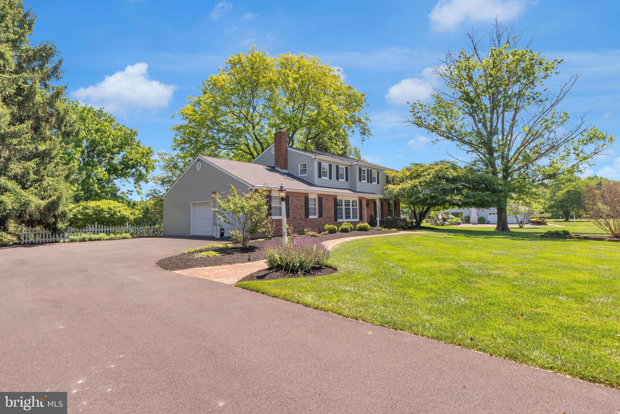 WOODRIDGE - Residential