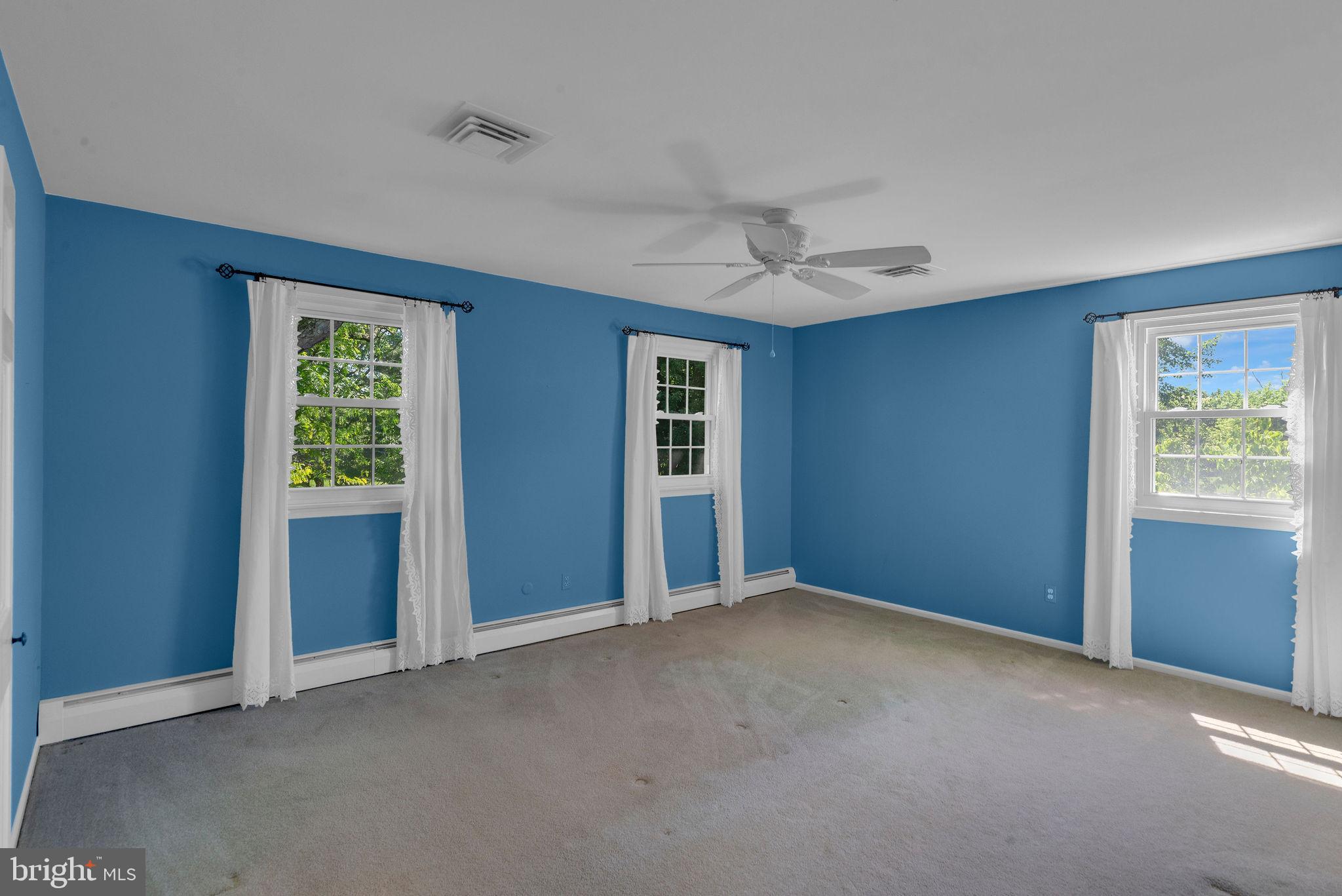 WOODRIDGE - Residential