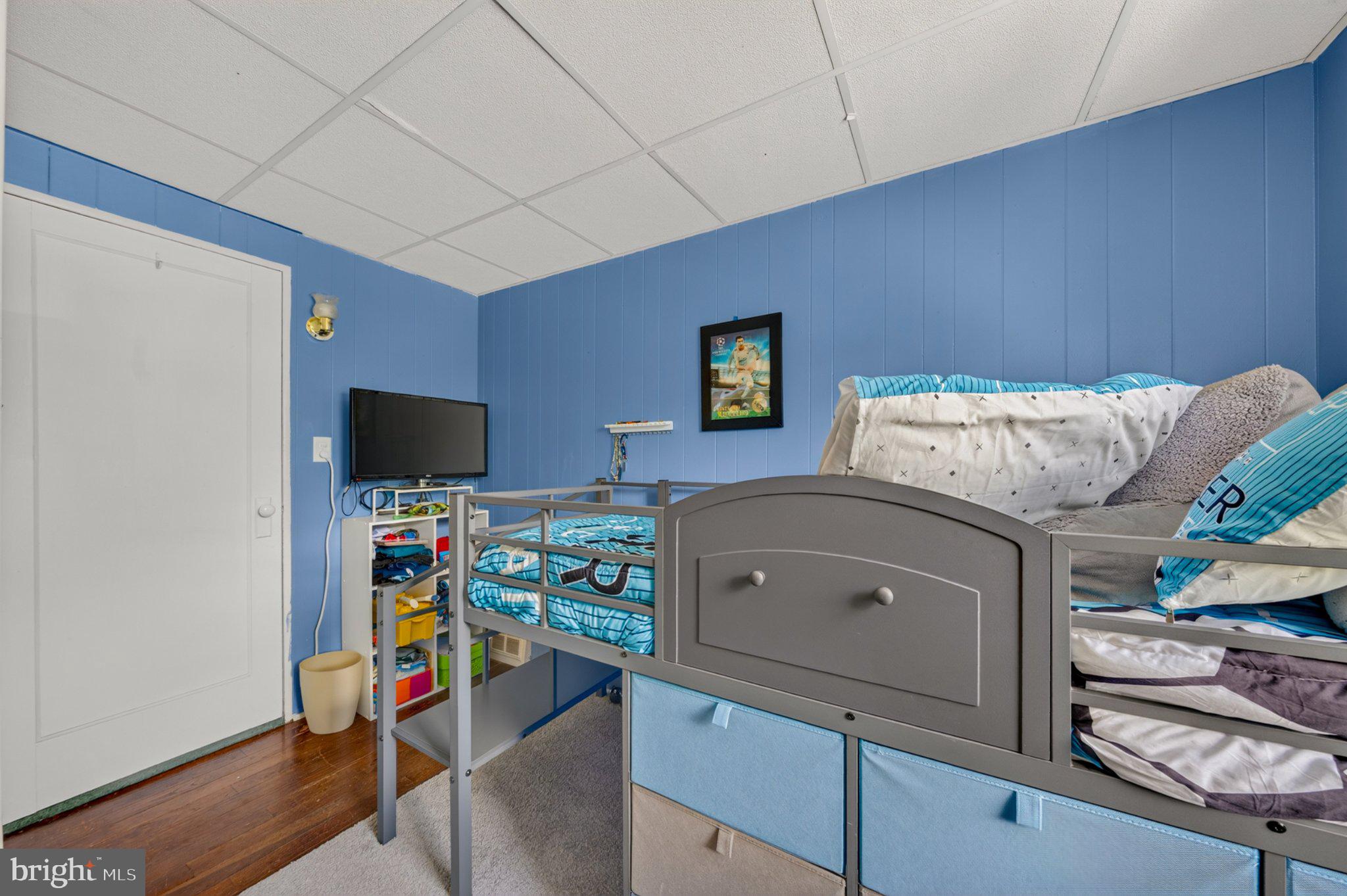 LITTLE LEHIGH MANOR - Residential