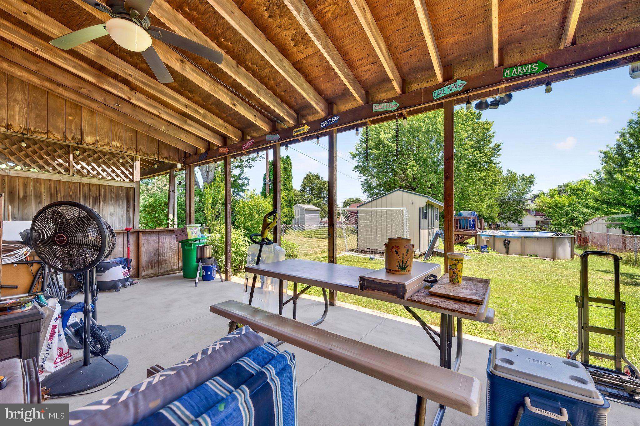 LITTLE LEHIGH MANOR - Residential